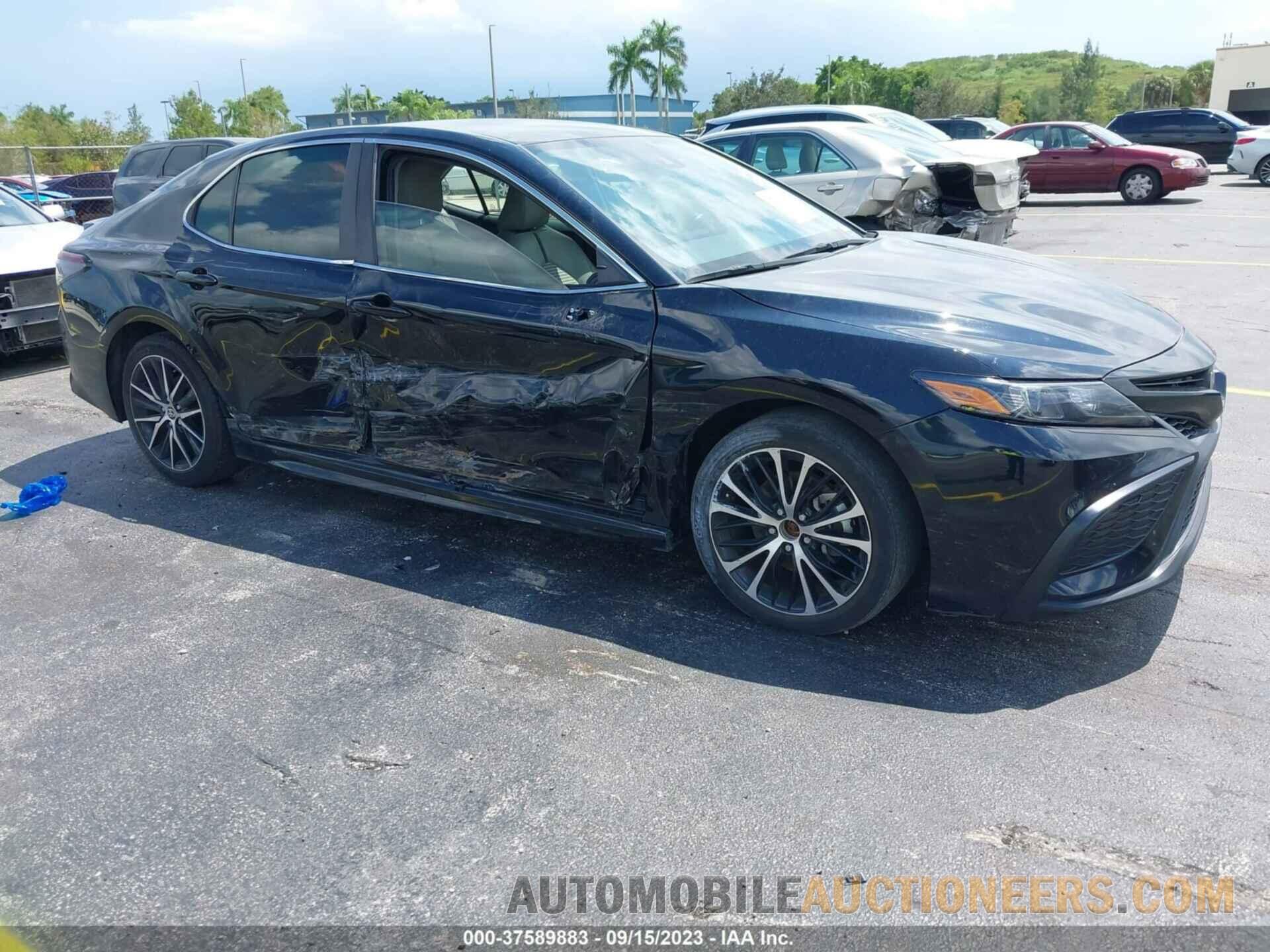 4T1G11AK3MU554953 TOYOTA CAMRY 2021