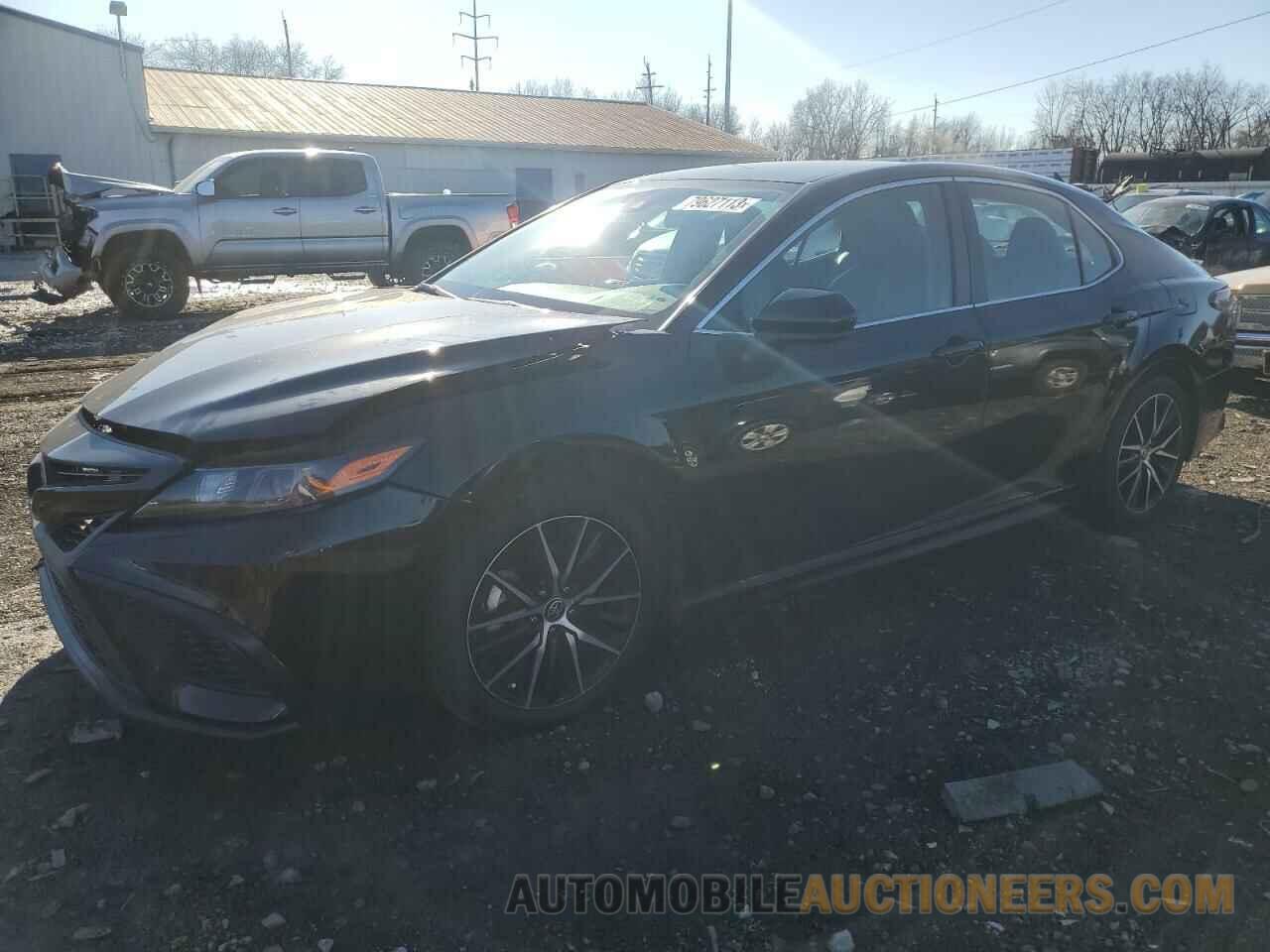 4T1G11AK3MU578881 TOYOTA CAMRY 2021