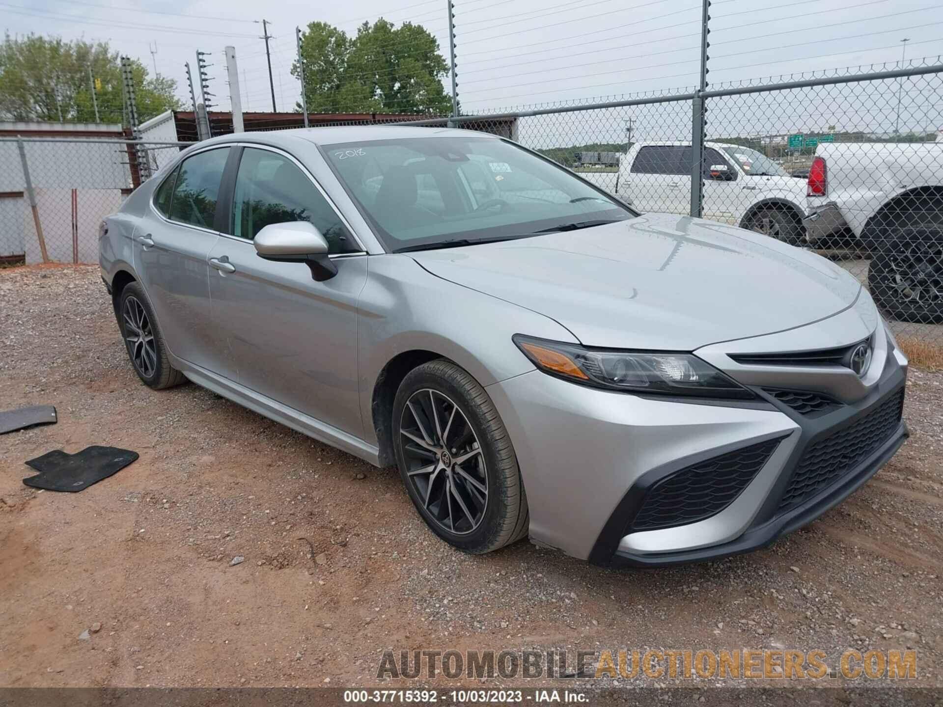 4T1G11AK3MU584552 TOYOTA CAMRY 2021