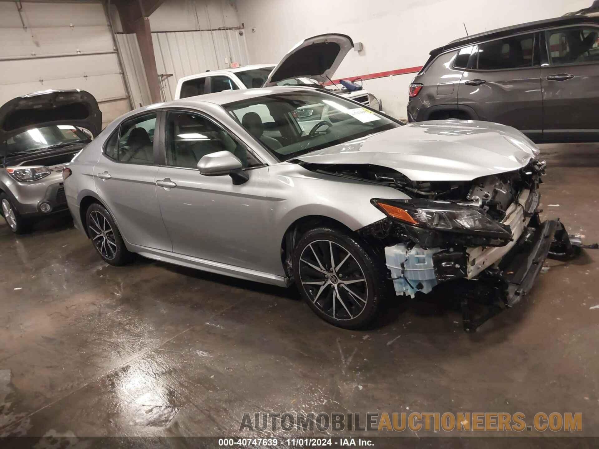 4T1G11AK3MU593509 TOYOTA CAMRY 2021