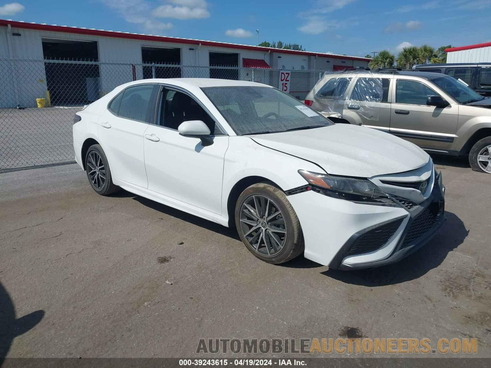 4T1G11AK3MU602628 TOYOTA CAMRY 2021