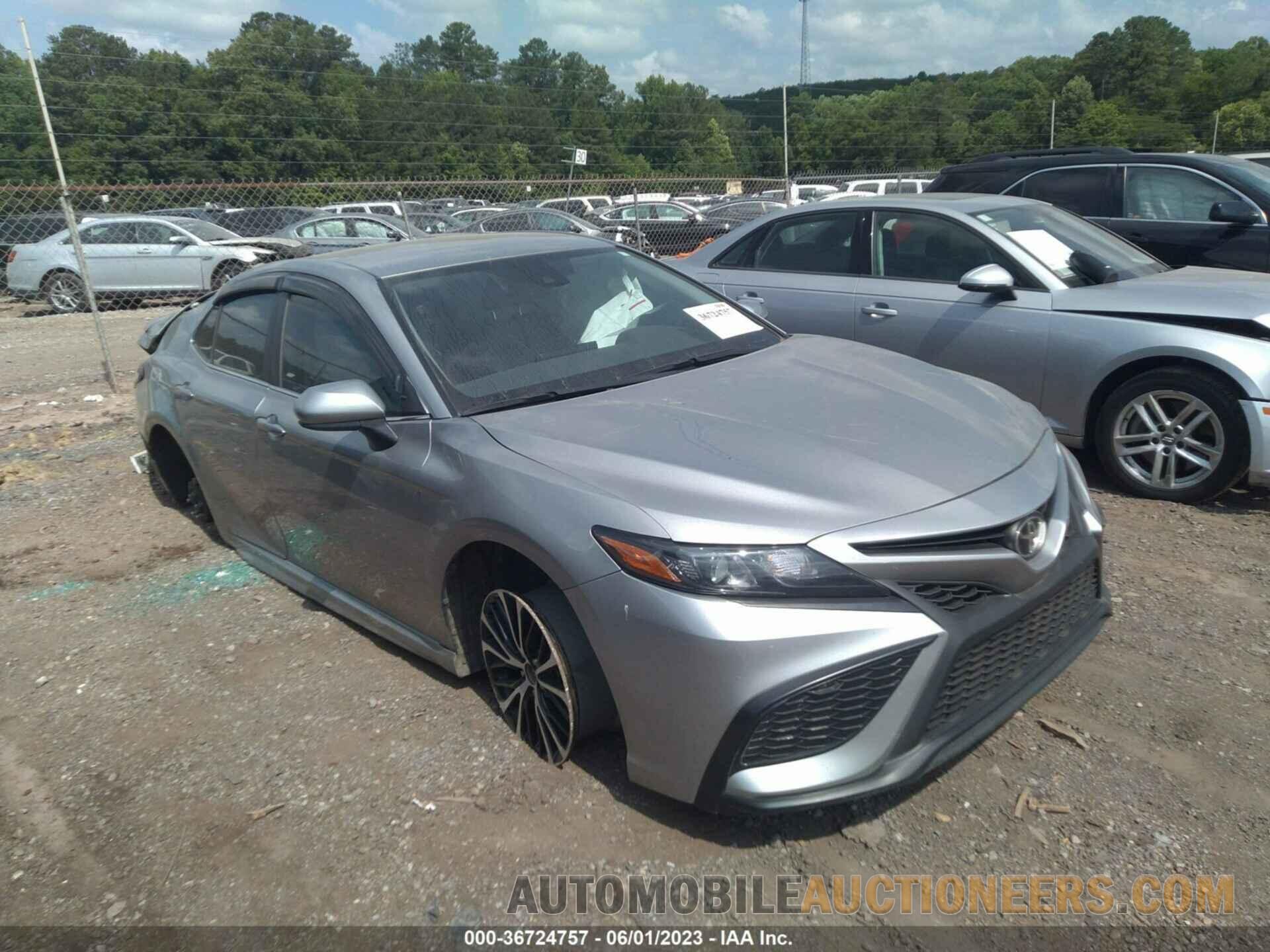 4T1G11AK3MU606873 TOYOTA CAMRY 2021