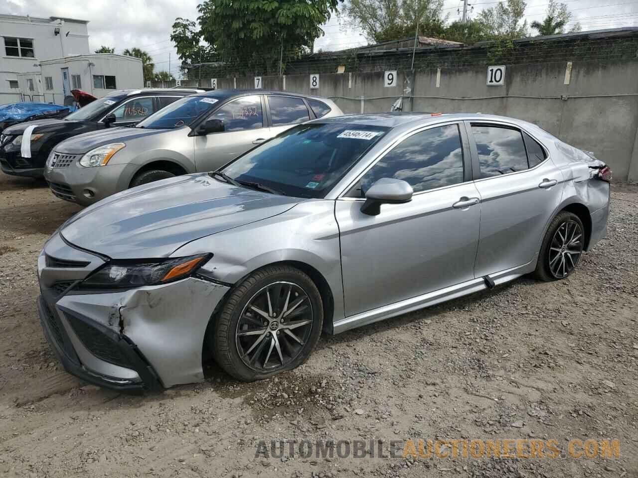 4T1G11AK3MU612088 TOYOTA CAMRY 2021