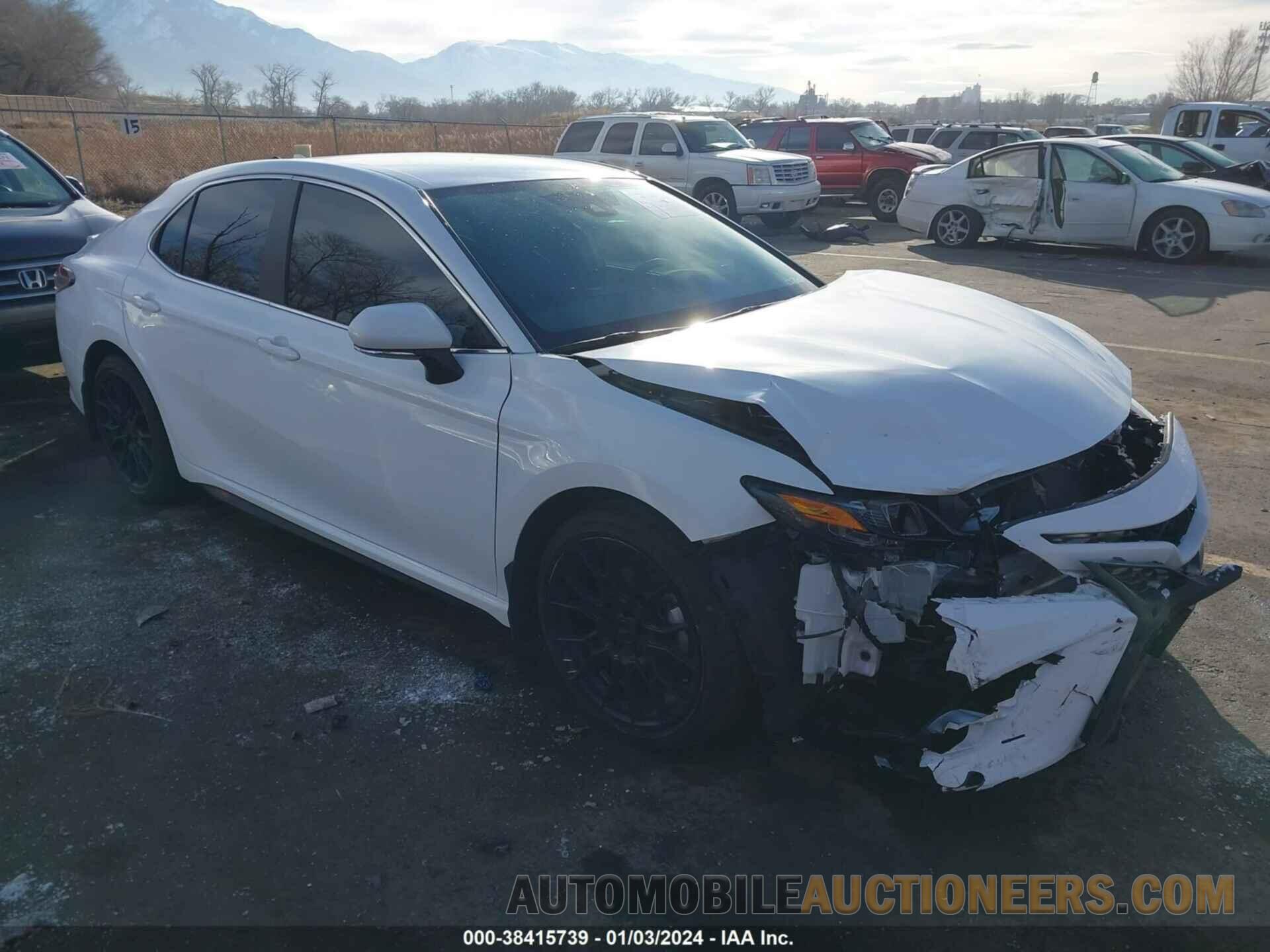 4T1G11AK3NU039503 TOYOTA CAMRY 2022