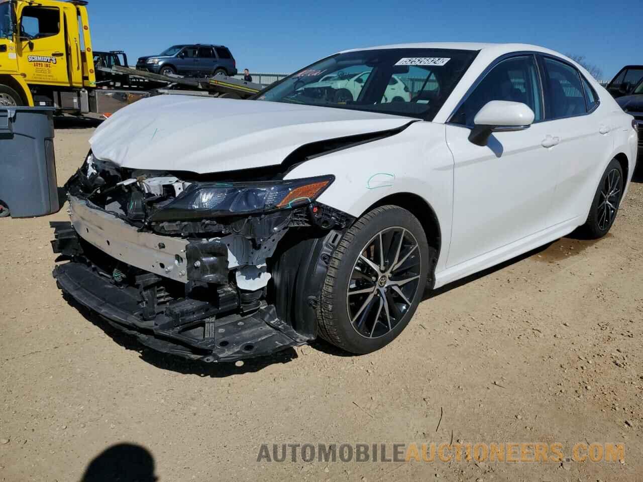 4T1G11AK3NU058536 TOYOTA CAMRY 2022