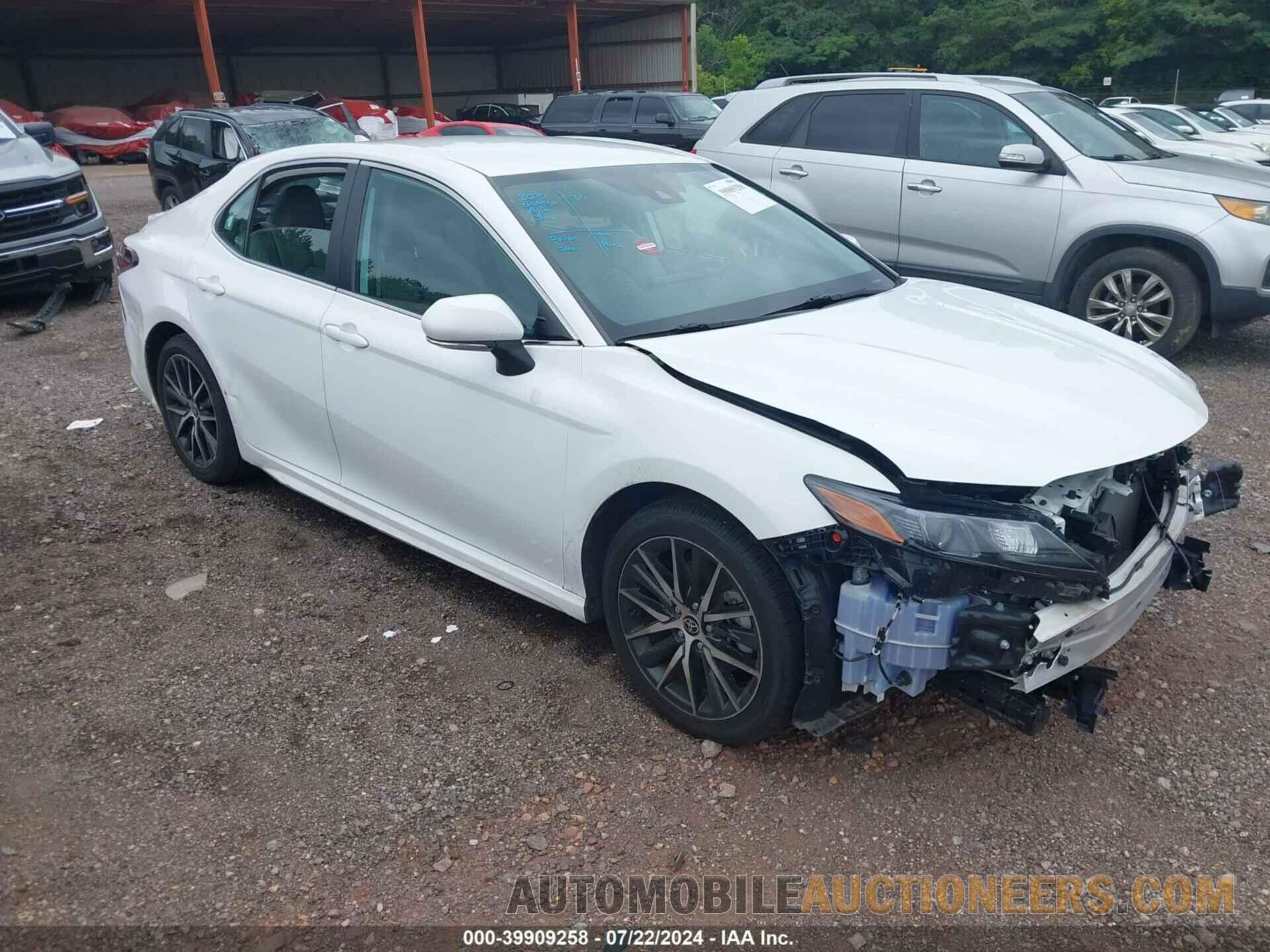 4T1G11AK3NU060397 TOYOTA CAMRY 2022