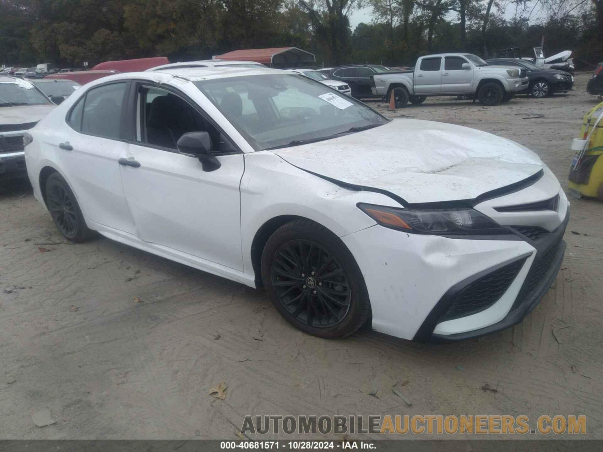 4T1G11AK3NU063185 TOYOTA CAMRY 2022