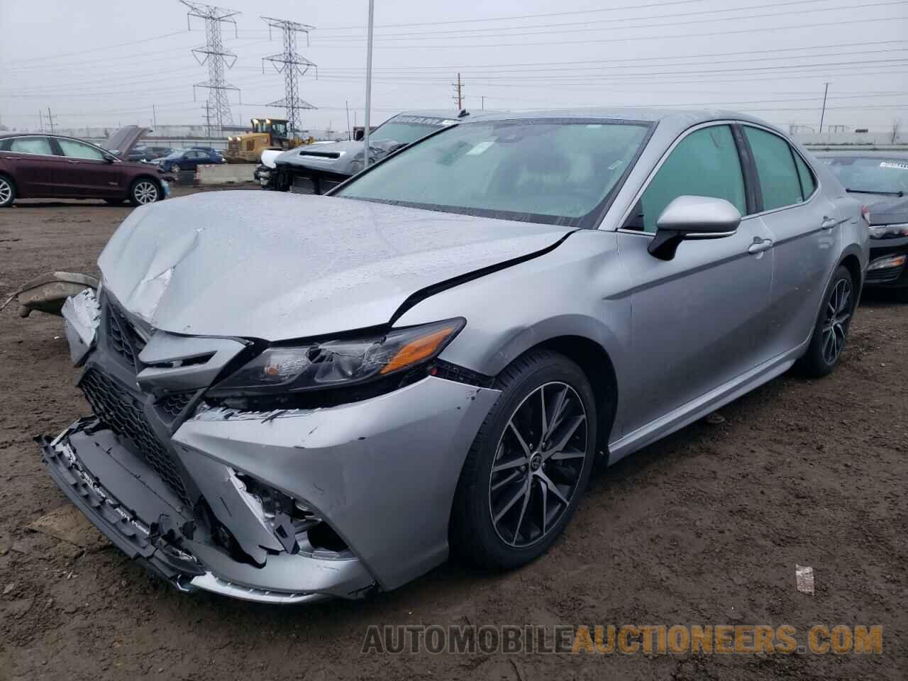 4T1G11AK3NU628342 TOYOTA CAMRY 2022