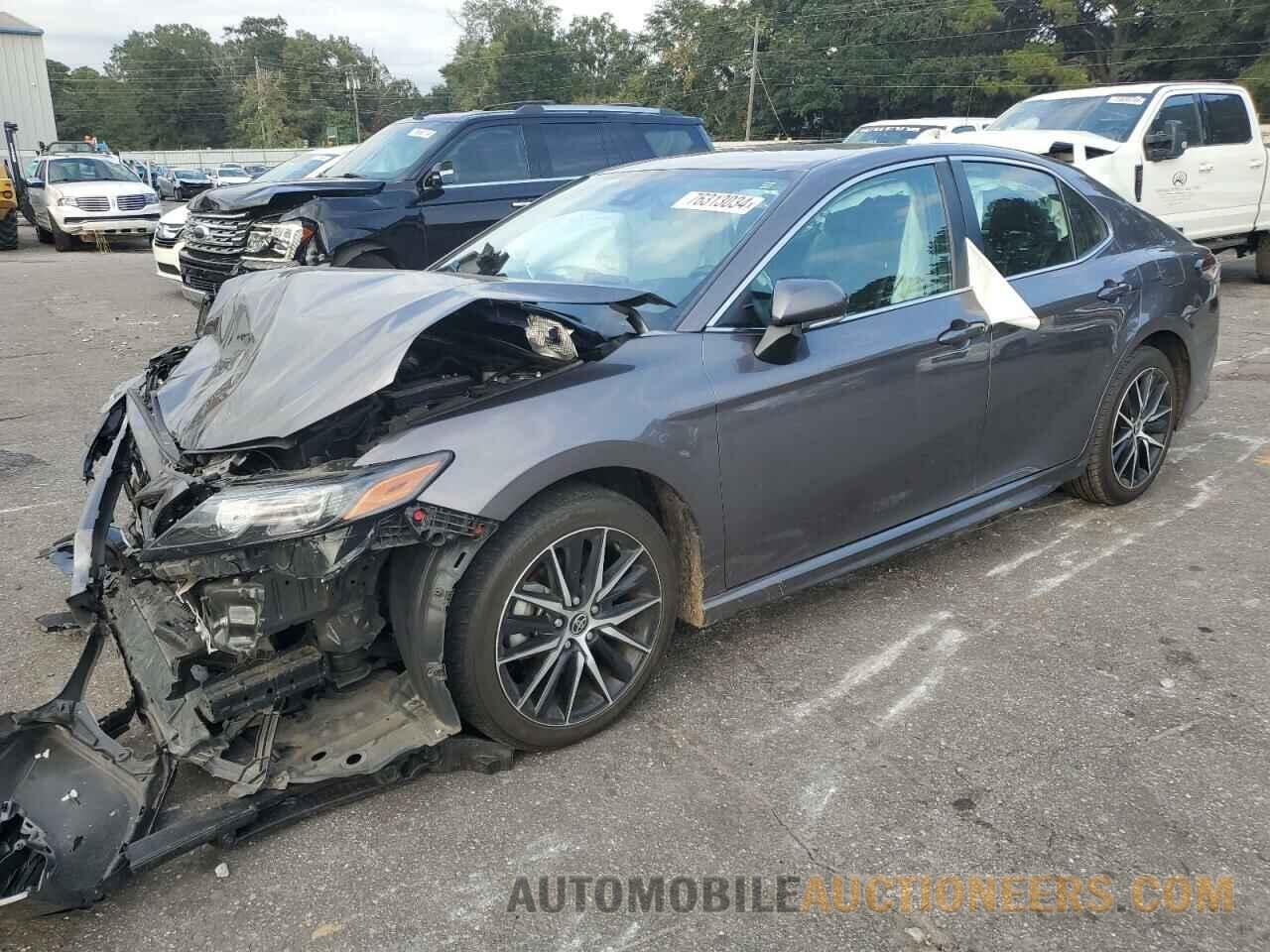 4T1G11AK3NU631886 TOYOTA CAMRY 2022