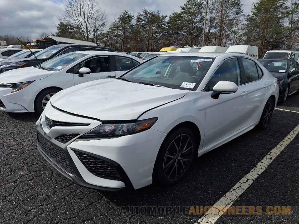 4T1G11AK3NU634271 Toyota Camry 2022