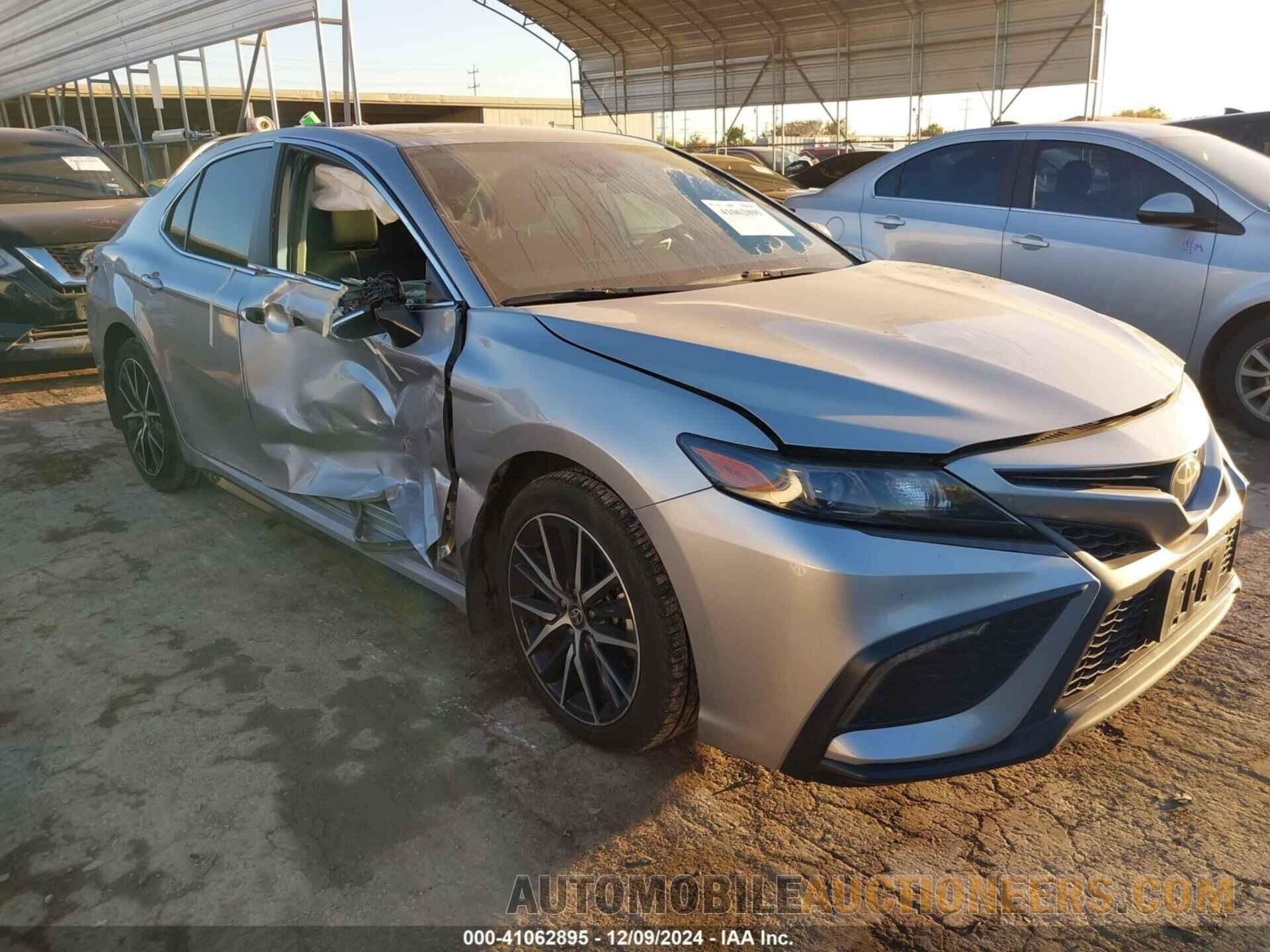 4T1G11AK3NU646260 TOYOTA CAMRY 2022