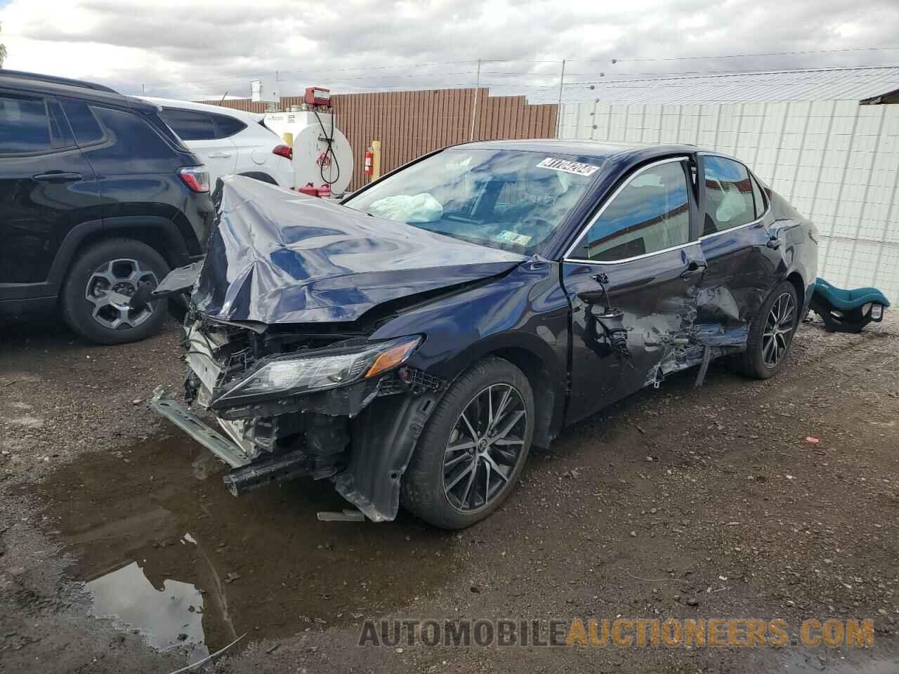 4T1G11AK3NU694373 TOYOTA CAMRY 2022