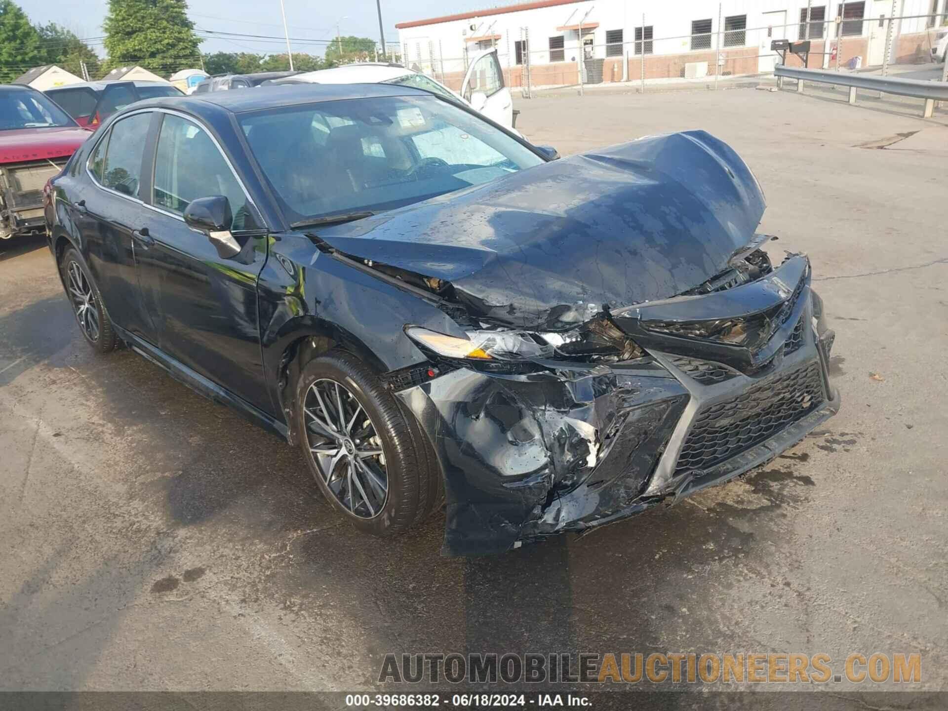 4T1G11AK3NU695250 TOYOTA CAMRY 2022