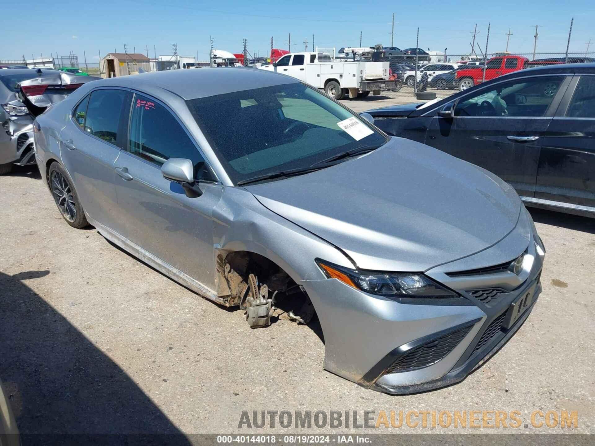 4T1G11AK3NU705646 TOYOTA CAMRY 2022