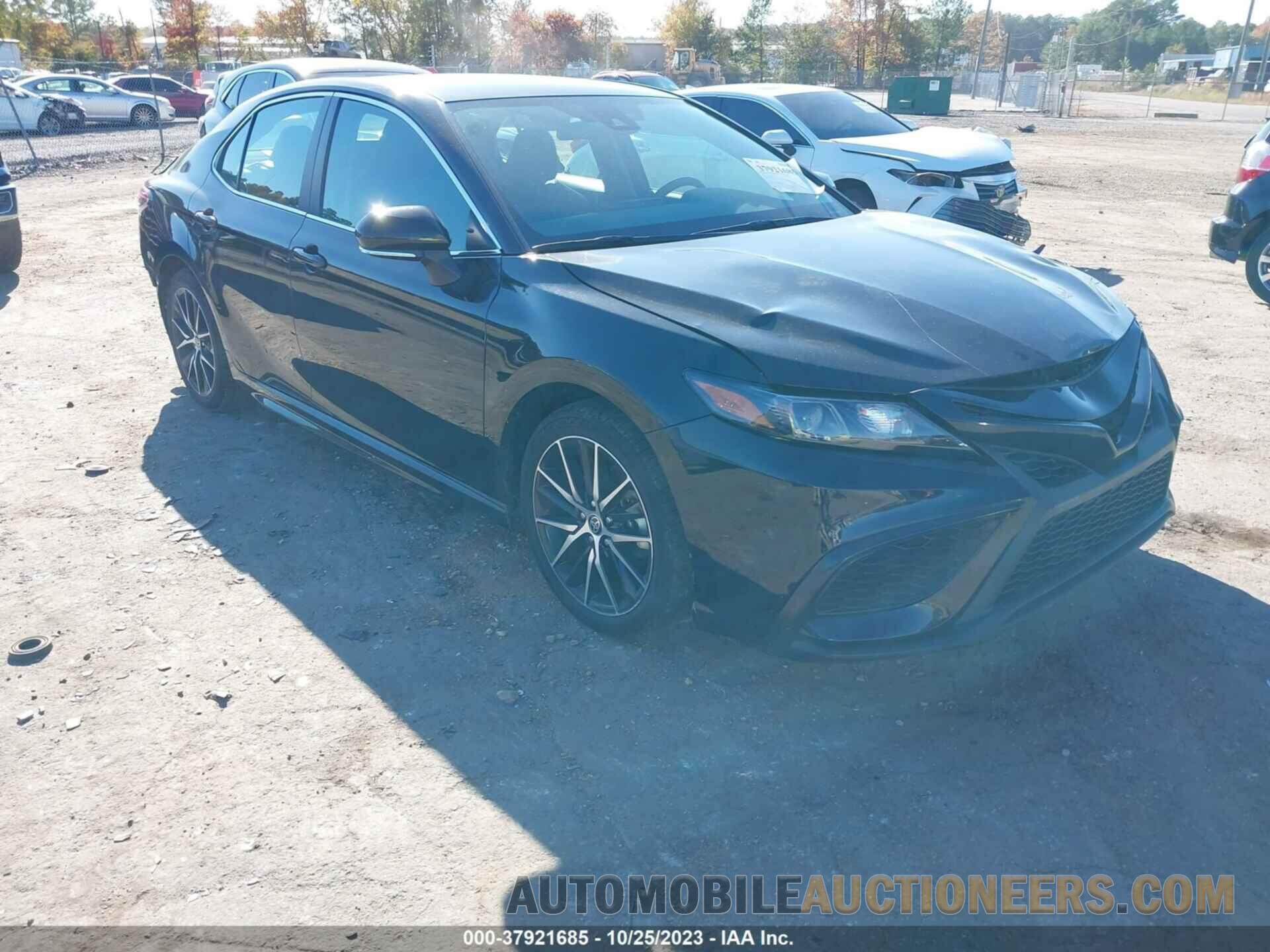 4T1G11AK3NU711477 TOYOTA CAMRY 2022