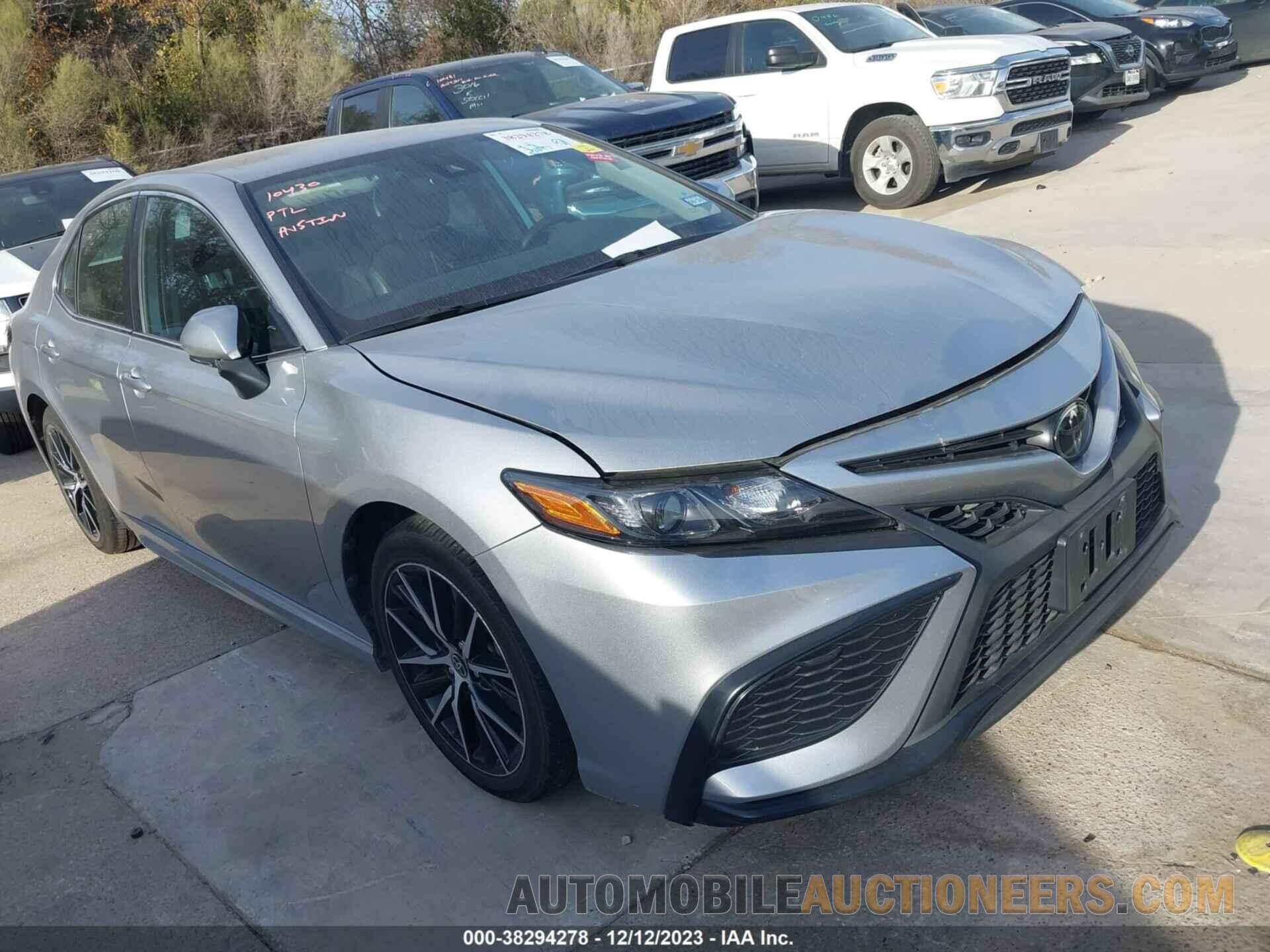 4T1G11AK3NU715139 TOYOTA CAMRY 2022