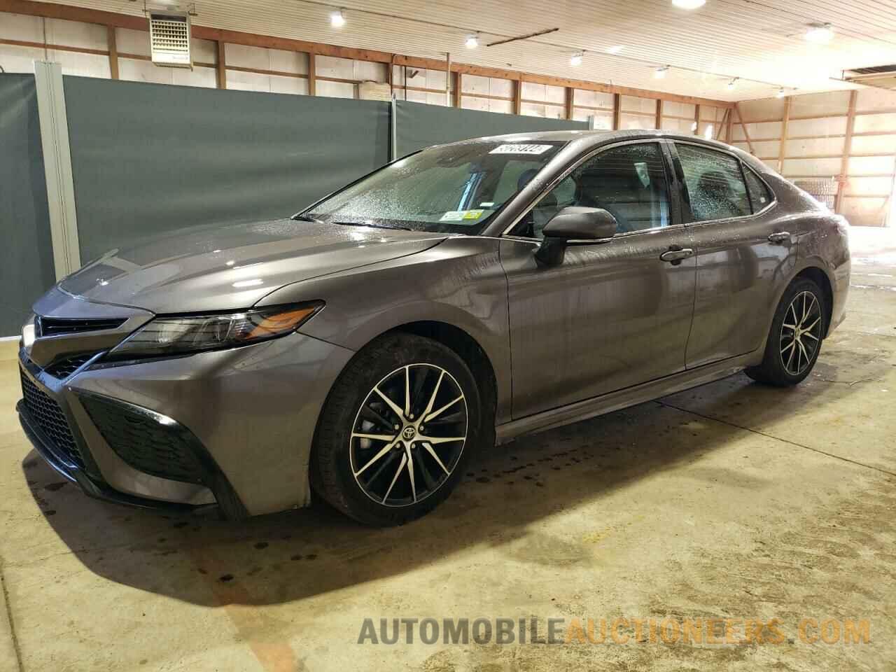 4T1G11AK3NU715755 TOYOTA CAMRY 2022