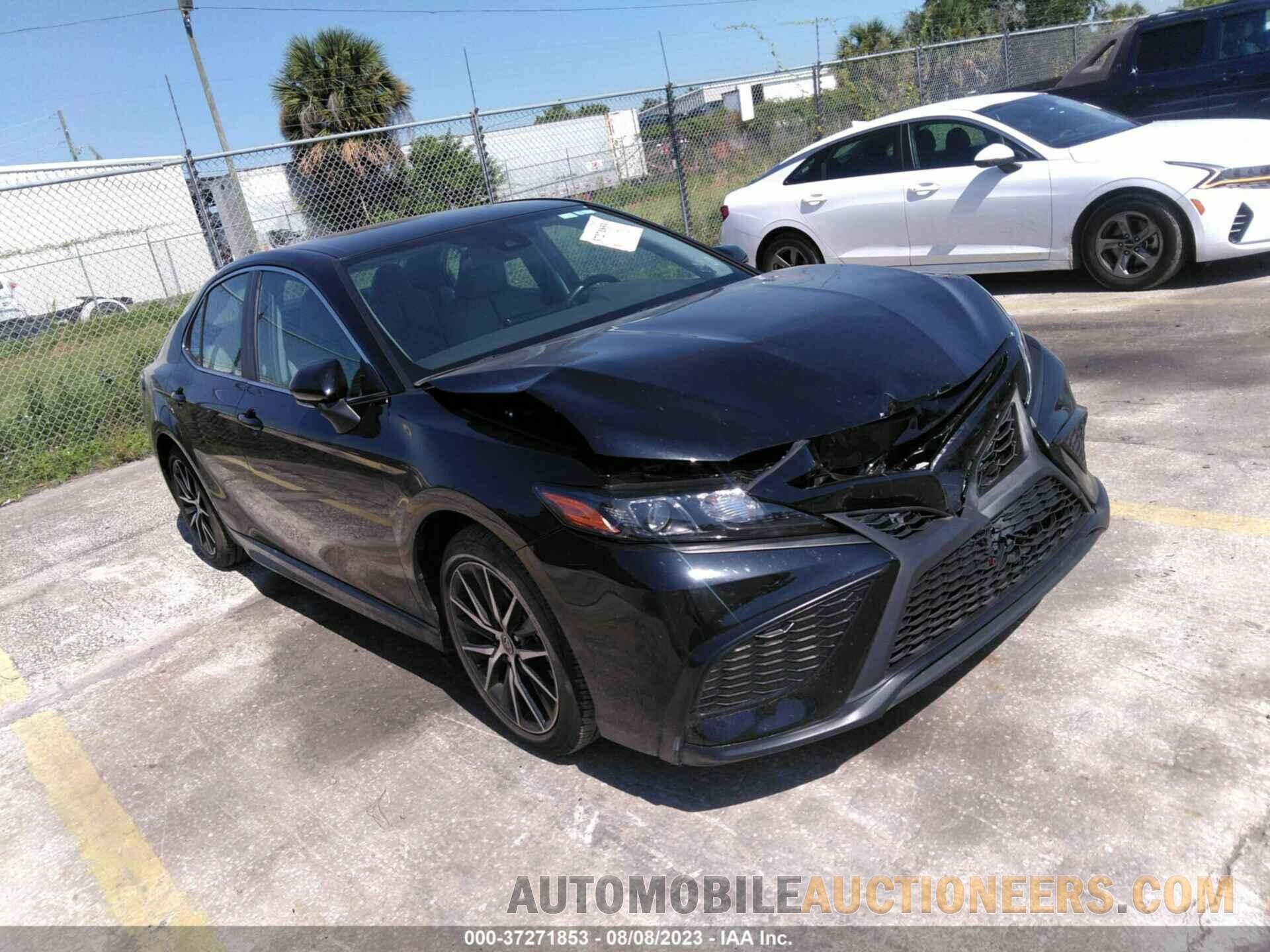 4T1G11AK3NU716887 TOYOTA CAMRY 2022