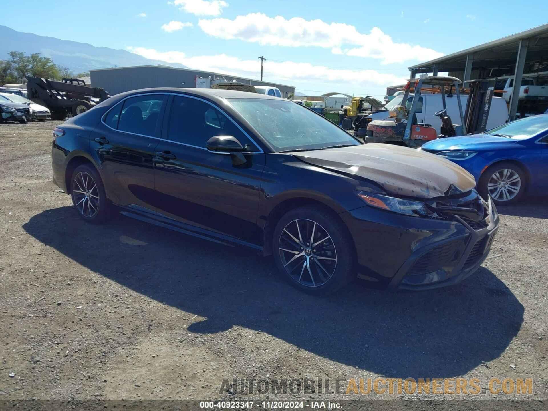 4T1G11AK3NU718977 TOYOTA CAMRY 2022