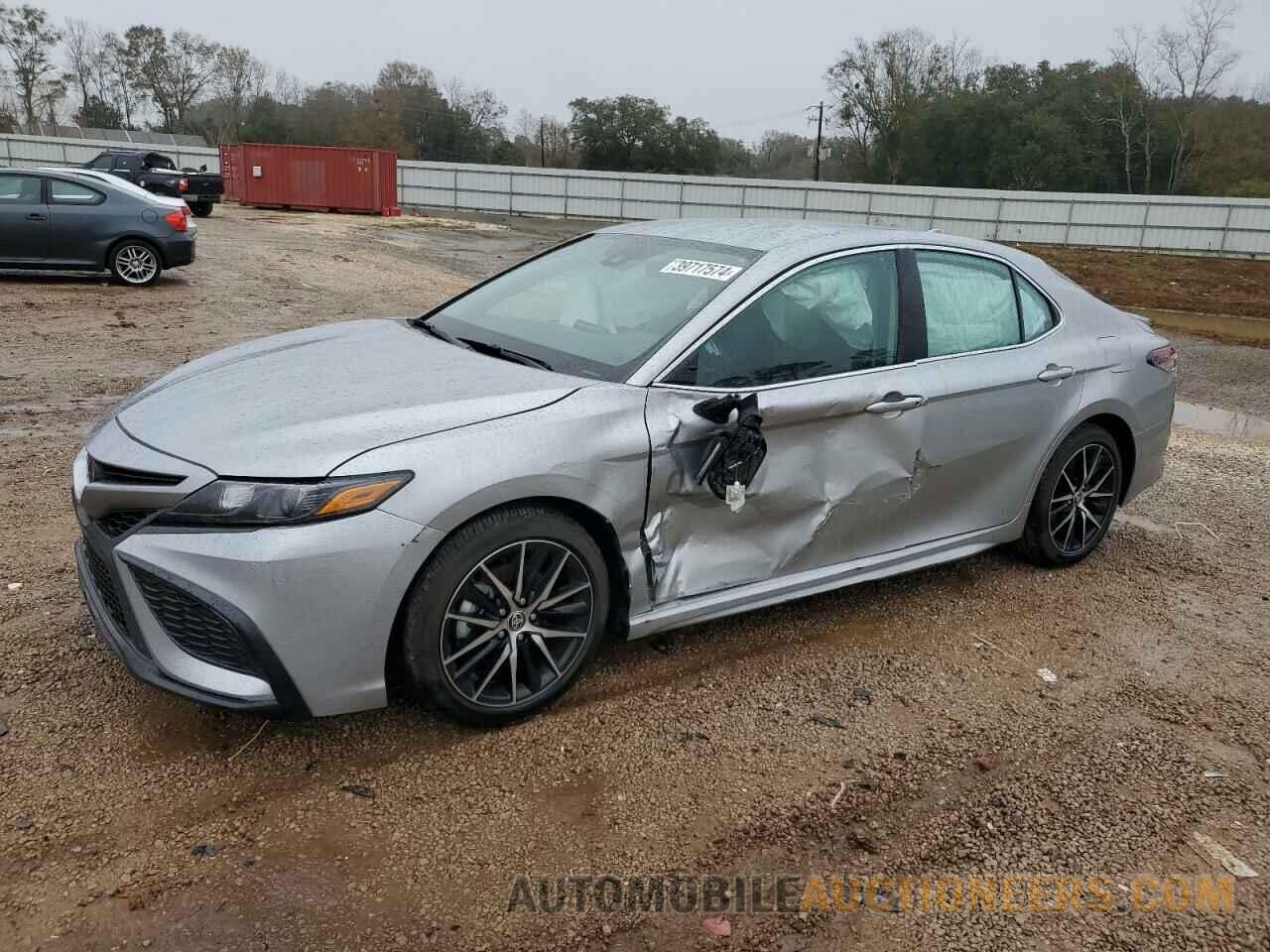 4T1G11AK3PU098490 TOYOTA CAMRY 2023