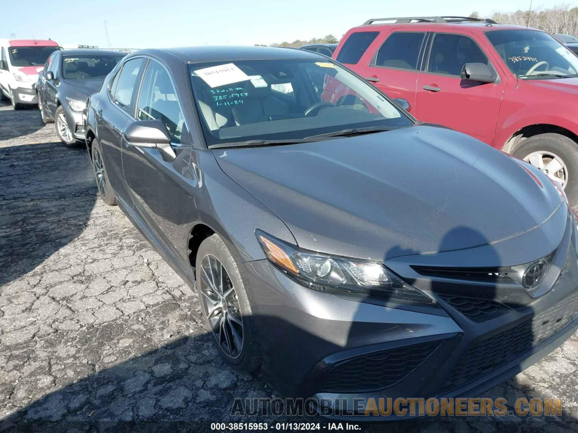 4T1G11AK3PU746135 TOYOTA CAMRY 2023