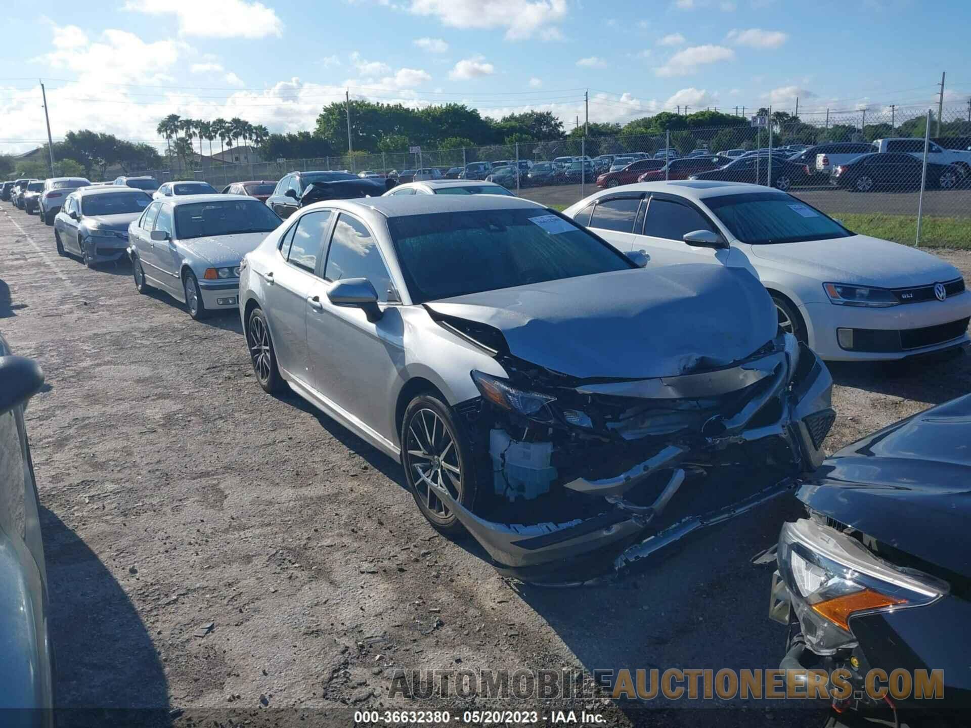 4T1G11AK3PU800422 TOYOTA CAMRY 2023