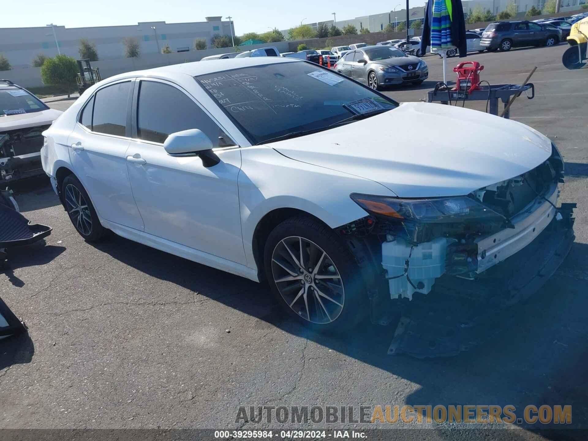 4T1G11AK3PU812828 TOYOTA CAMRY 2023