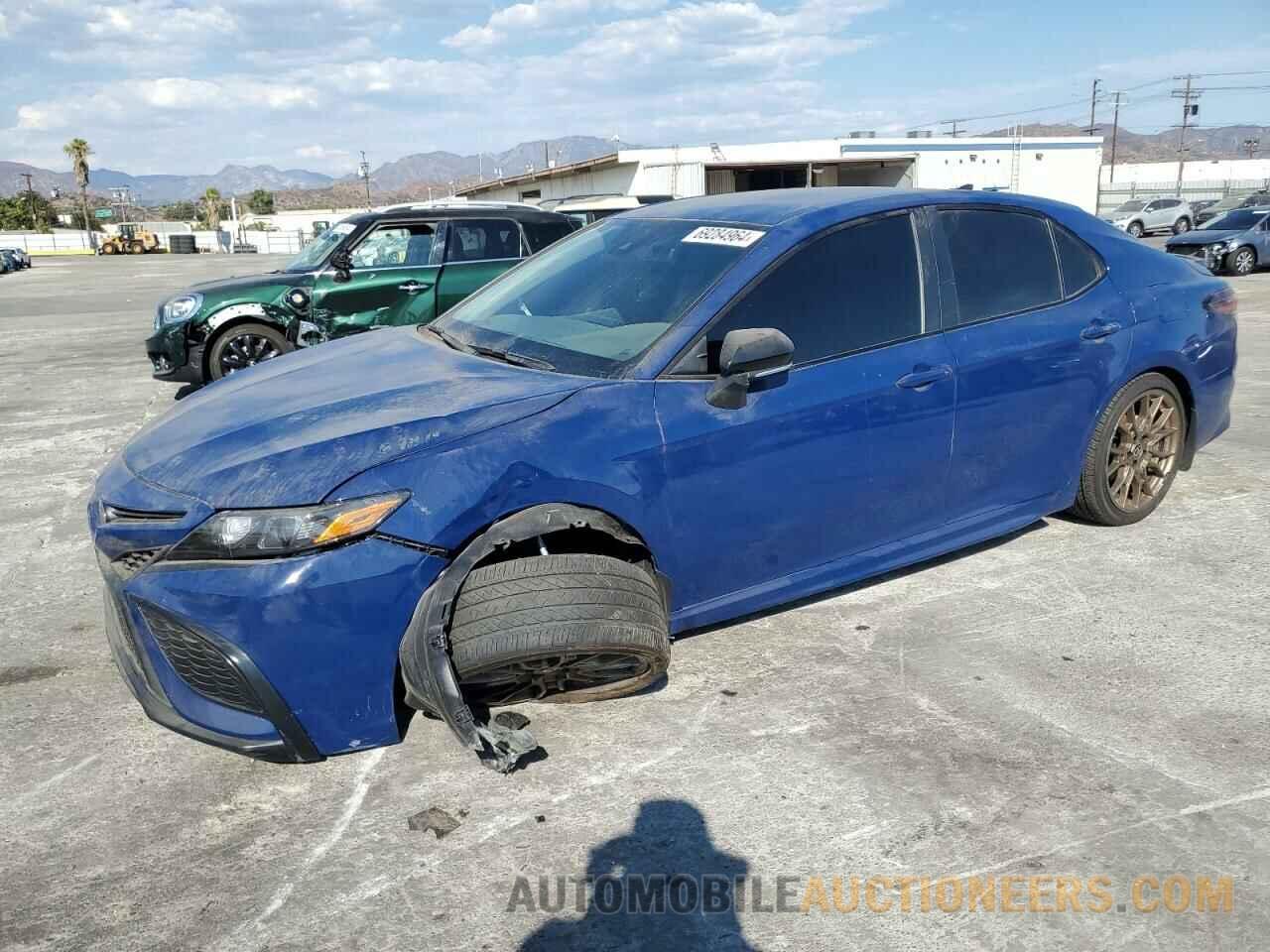 4T1G11AK3RU214905 TOYOTA CAMRY 2024