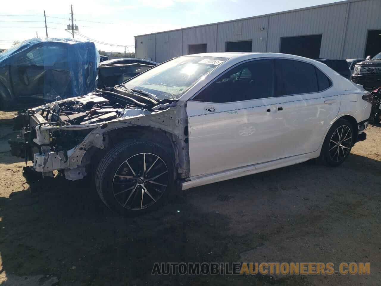 4T1G11AK4MU402891 TOYOTA CAMRY 2021