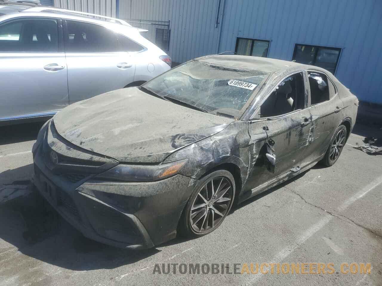 4T1G11AK4MU409601 TOYOTA CAMRY 2021