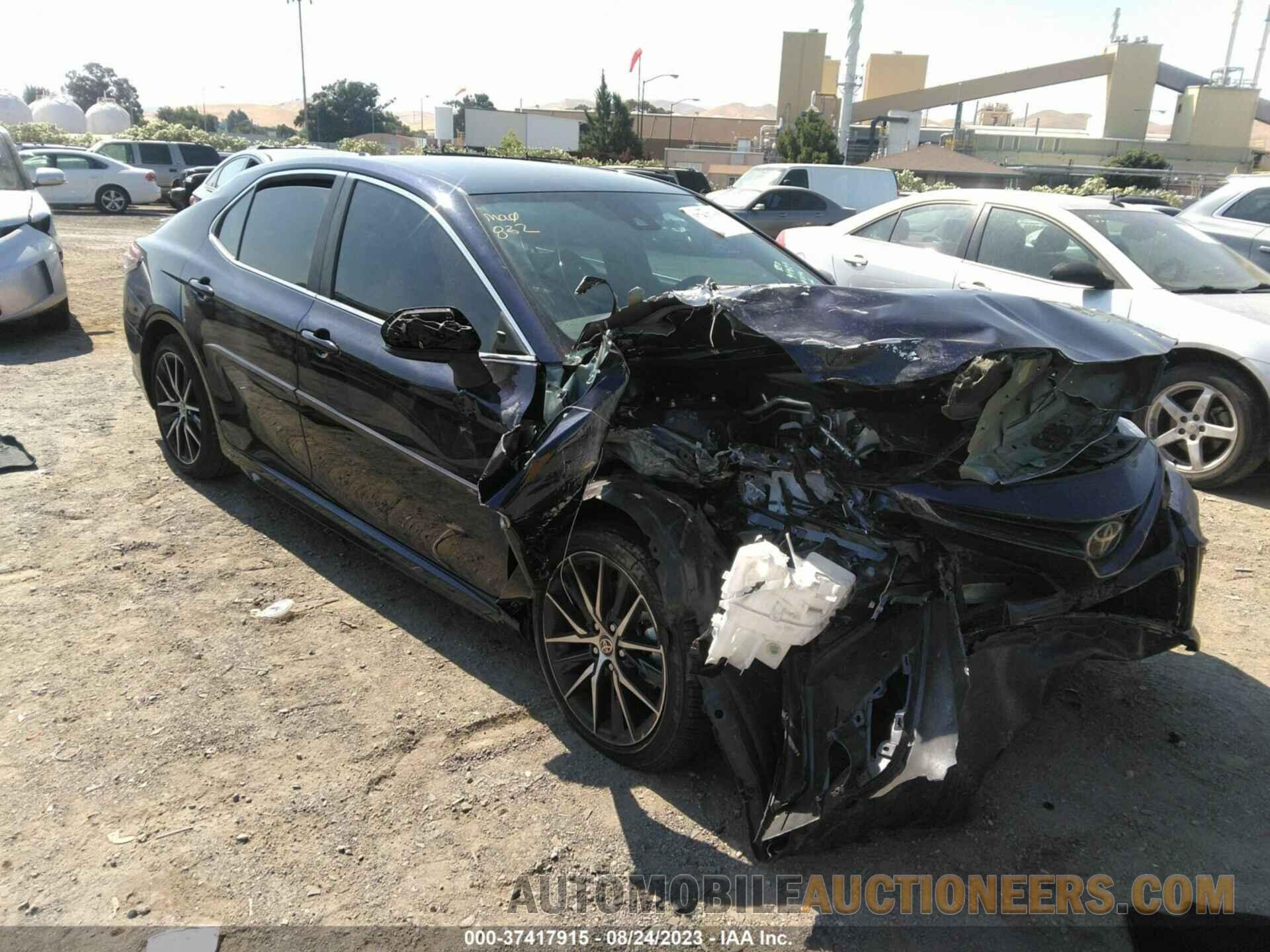 4T1G11AK4MU427144 TOYOTA CAMRY 2021