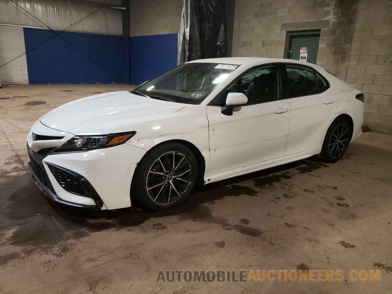 4T1G11AK4MU476893 TOYOTA CAMRY 2021