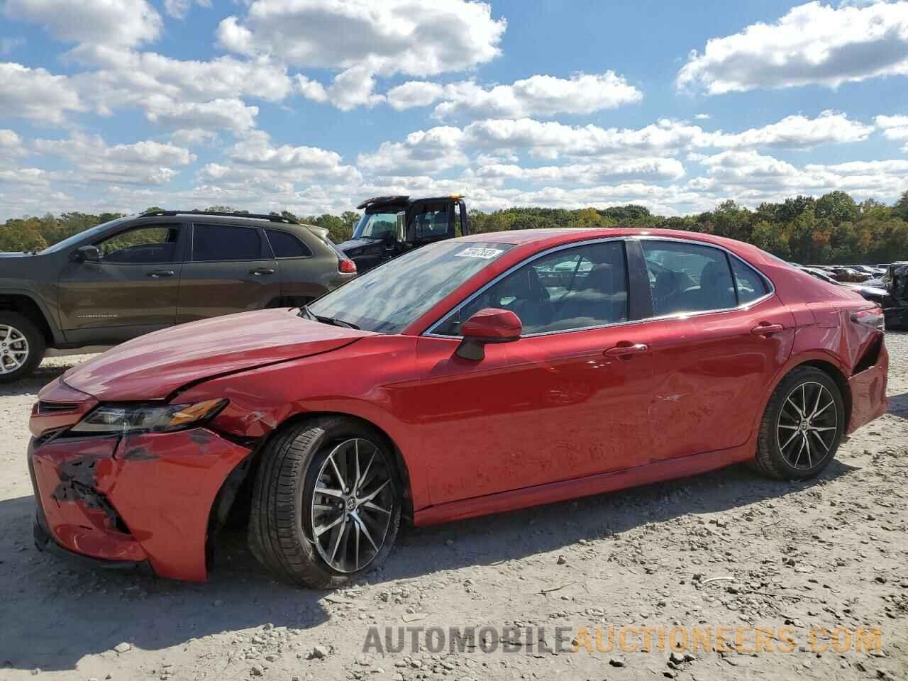 4T1G11AK4MU491460 TOYOTA CAMRY 2021