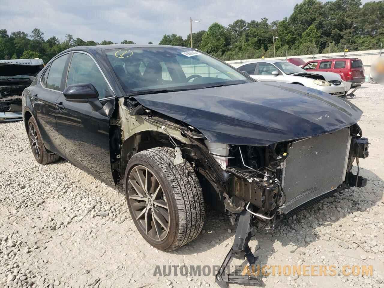 4T1G11AK4MU512436 TOYOTA CAMRY 2021