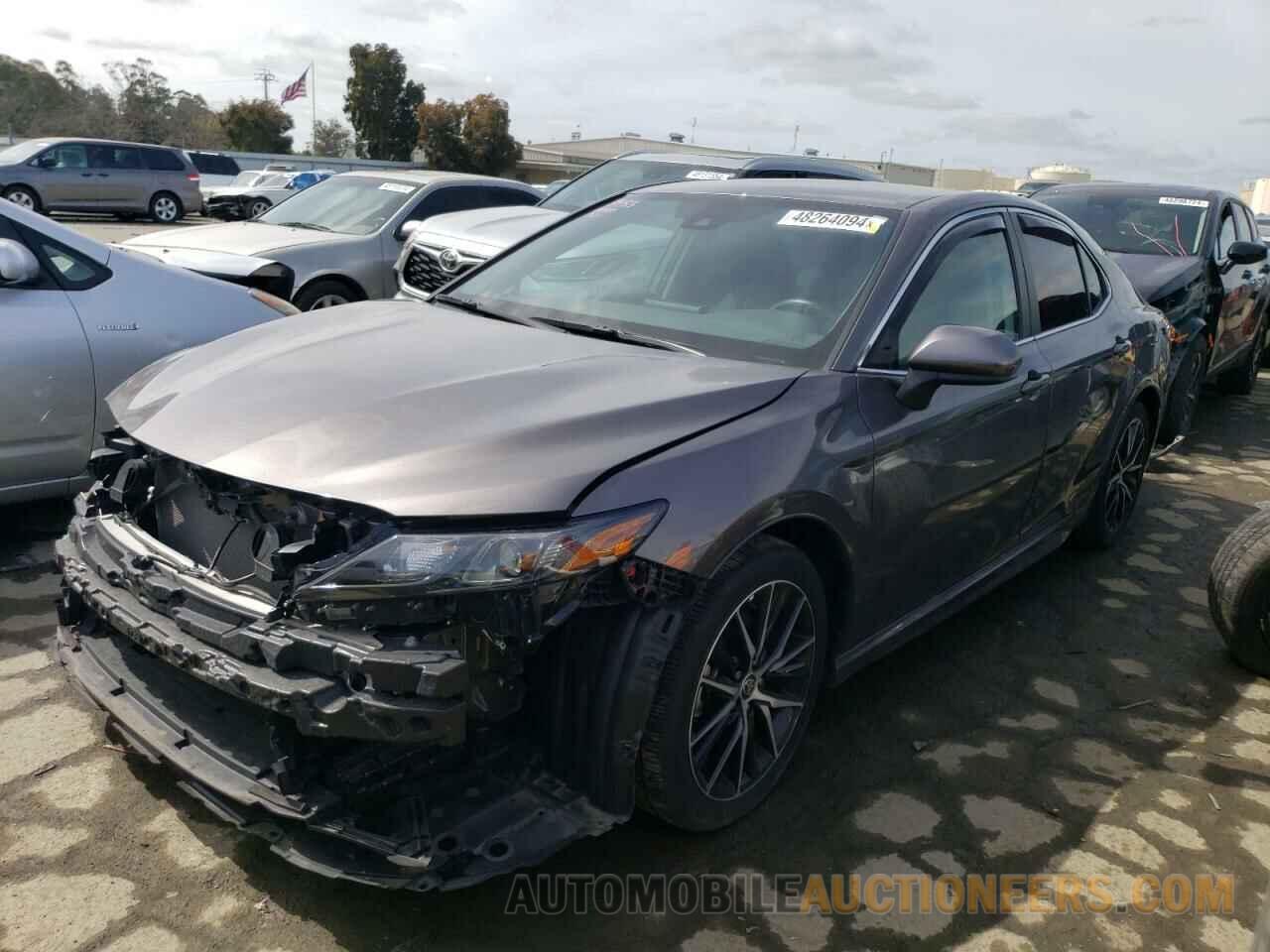 4T1G11AK4MU519483 TOYOTA CAMRY 2021