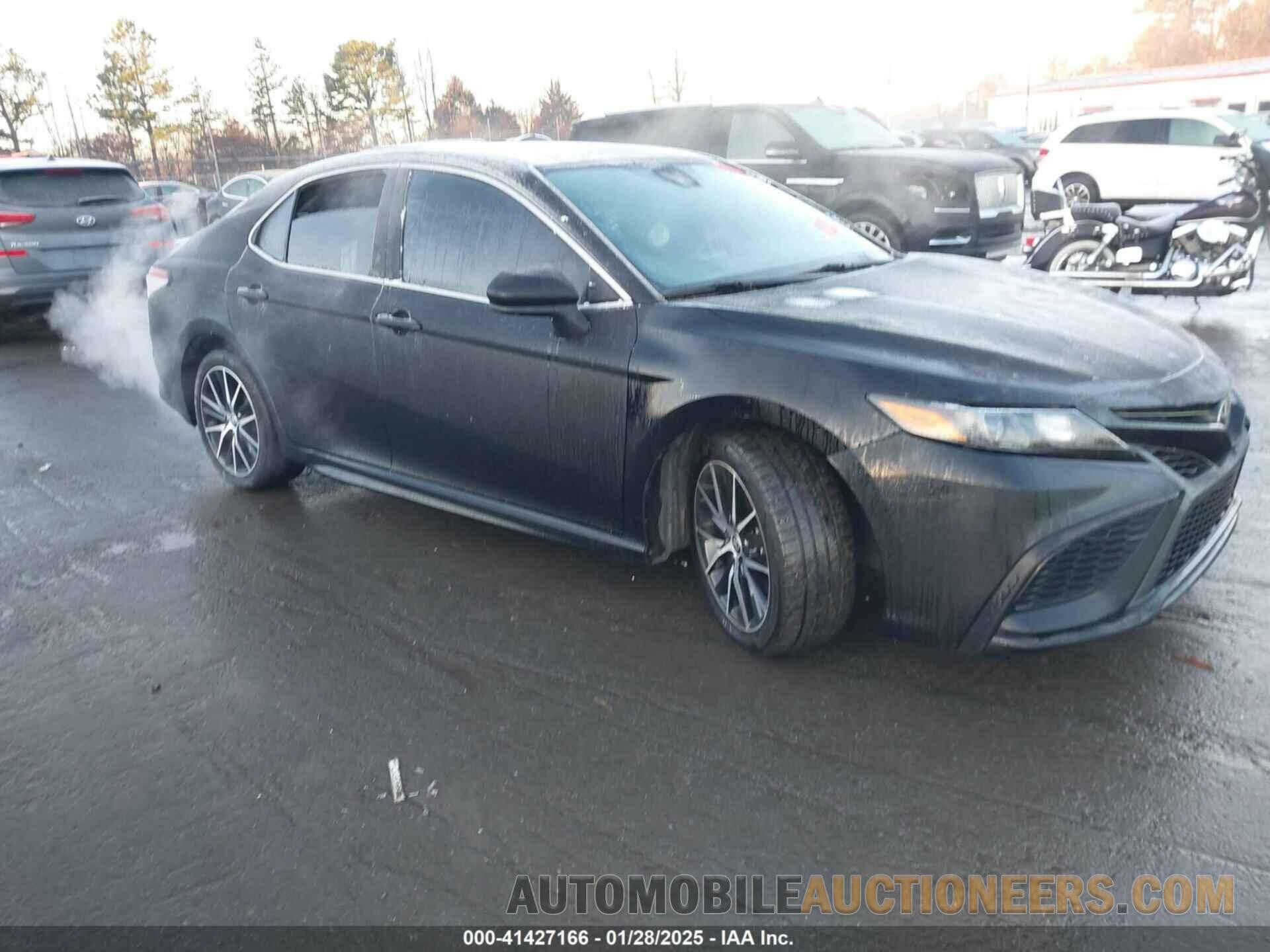 4T1G11AK4MU535327 TOYOTA CAMRY 2021