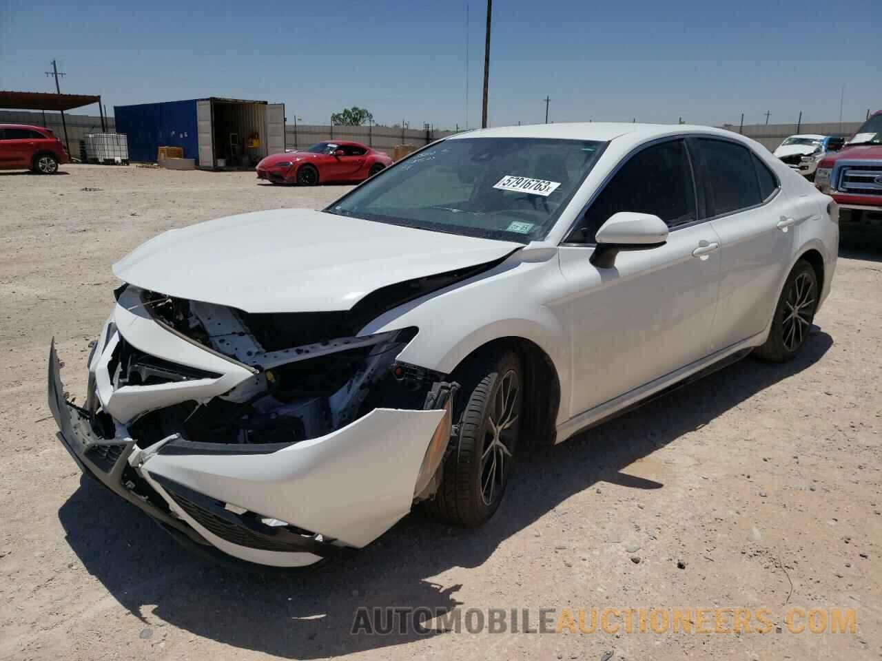 4T1G11AK4MU557389 TOYOTA CAMRY 2021