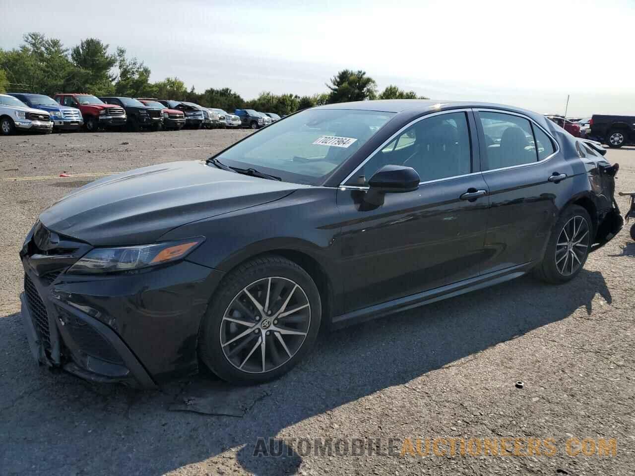 4T1G11AK4MU606185 TOYOTA CAMRY 2021