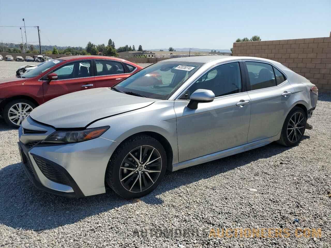 4T1G11AK4NU001505 TOYOTA CAMRY 2022