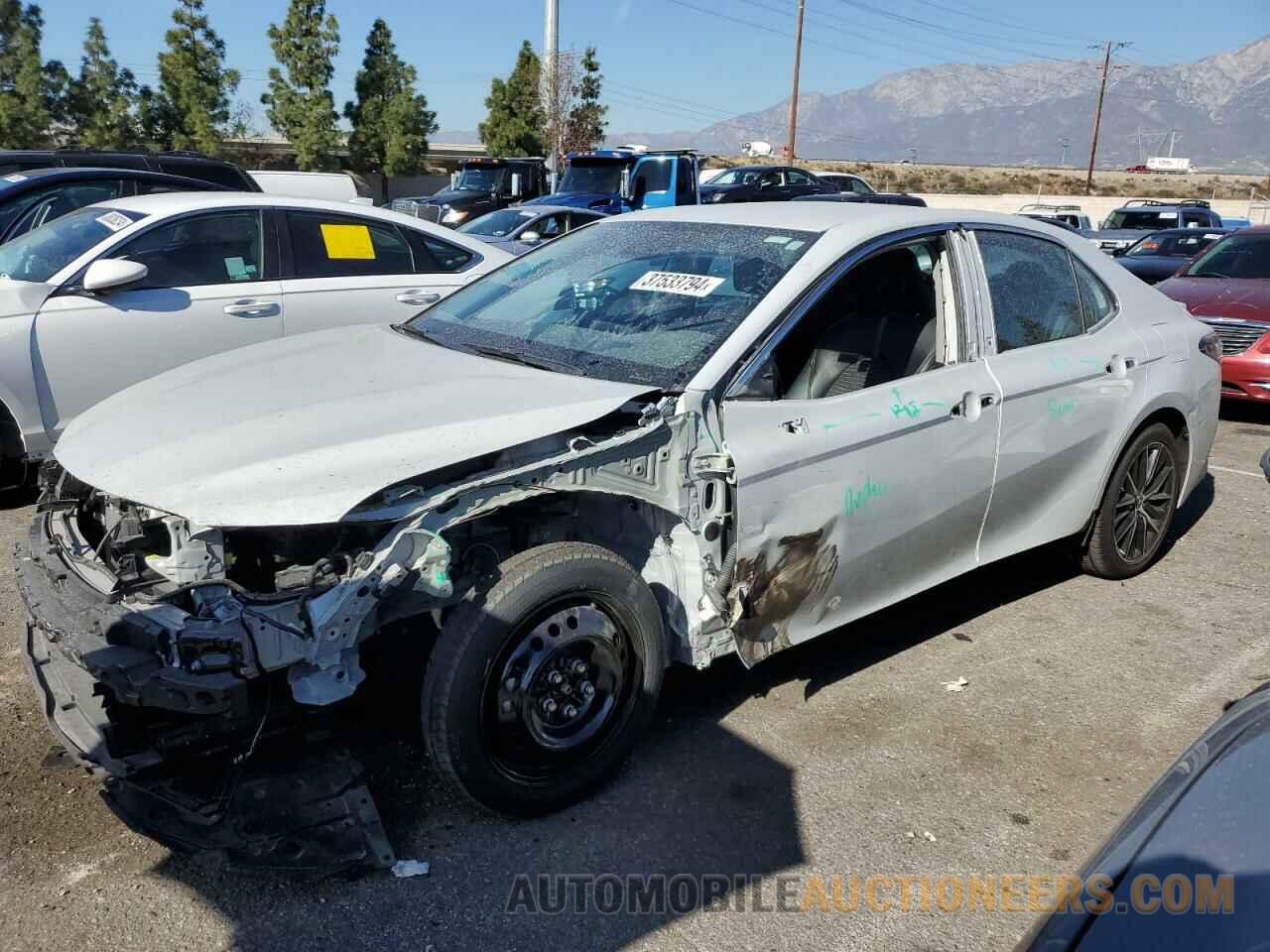 4T1G11AK4NU019230 TOYOTA CAMRY 2022