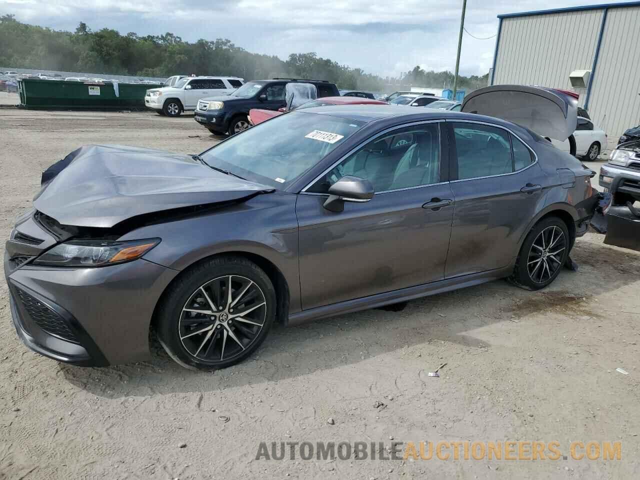 4T1G11AK4NU046699 TOYOTA CAMRY 2022