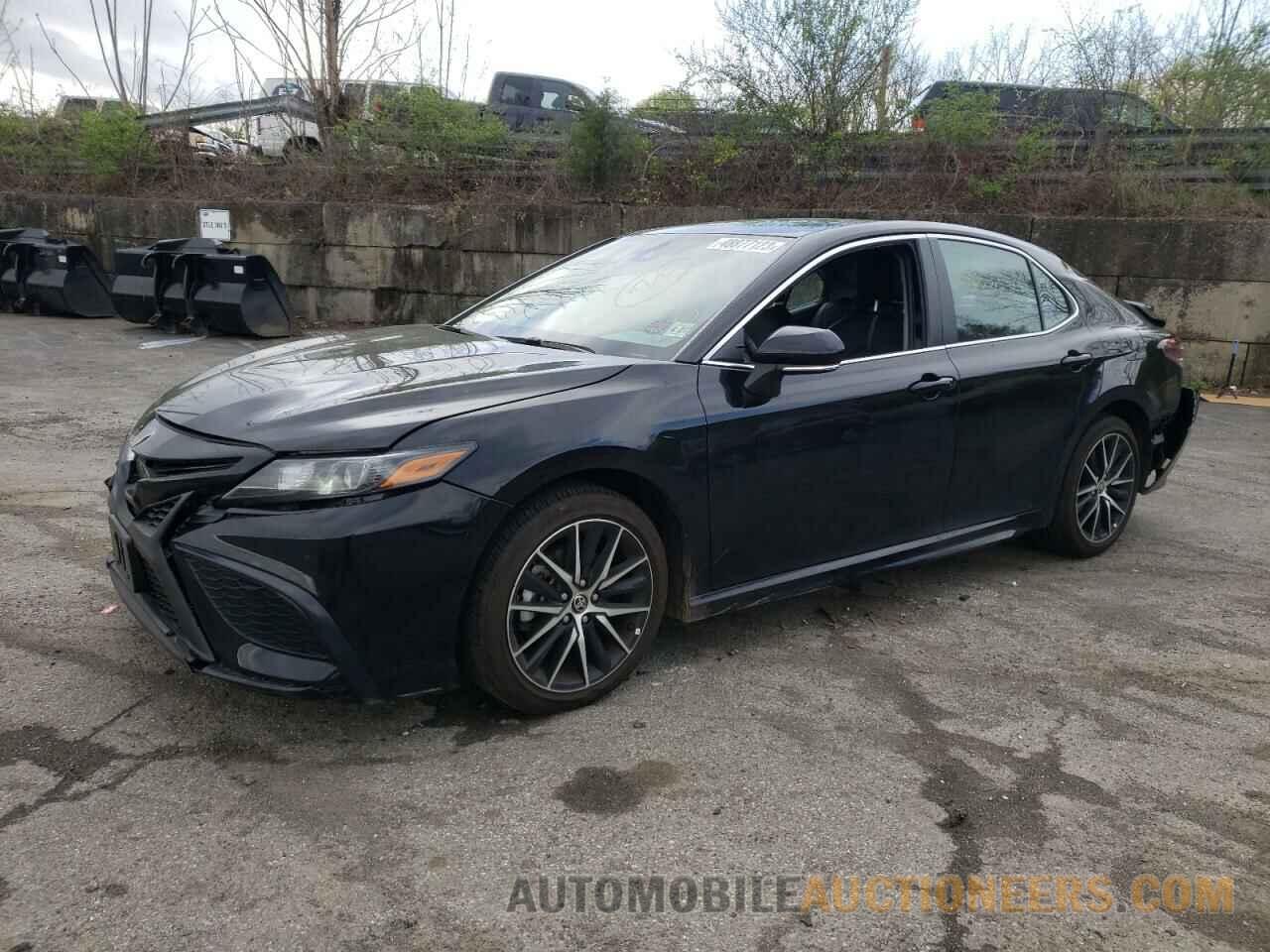 4T1G11AK4NU053510 TOYOTA CAMRY 2022