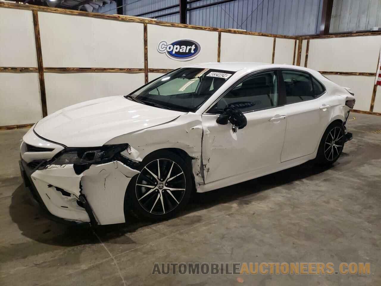 4T1G11AK4NU060666 TOYOTA CAMRY 2022