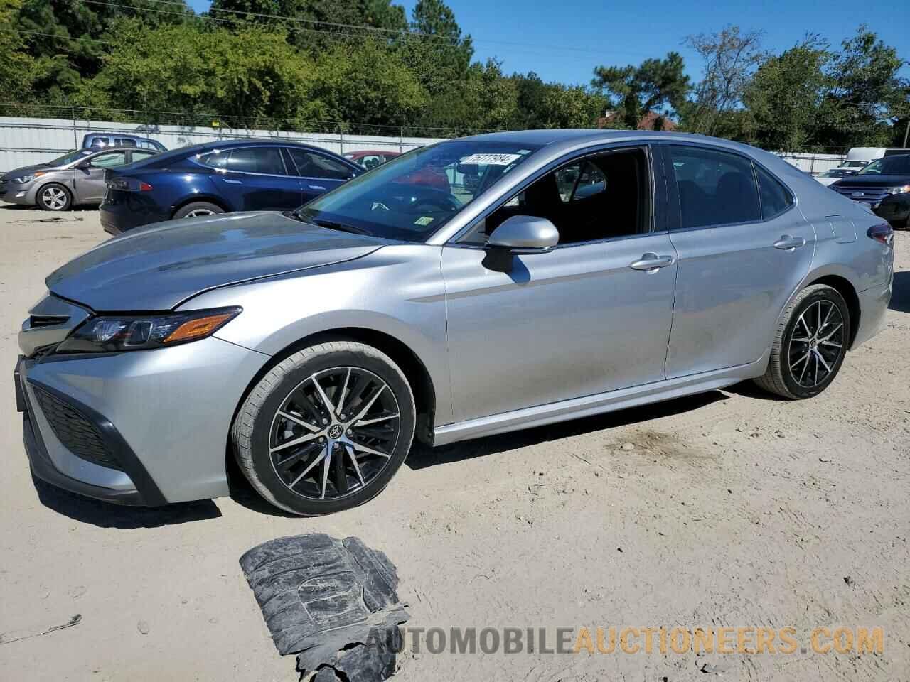 4T1G11AK4NU623067 TOYOTA CAMRY 2022