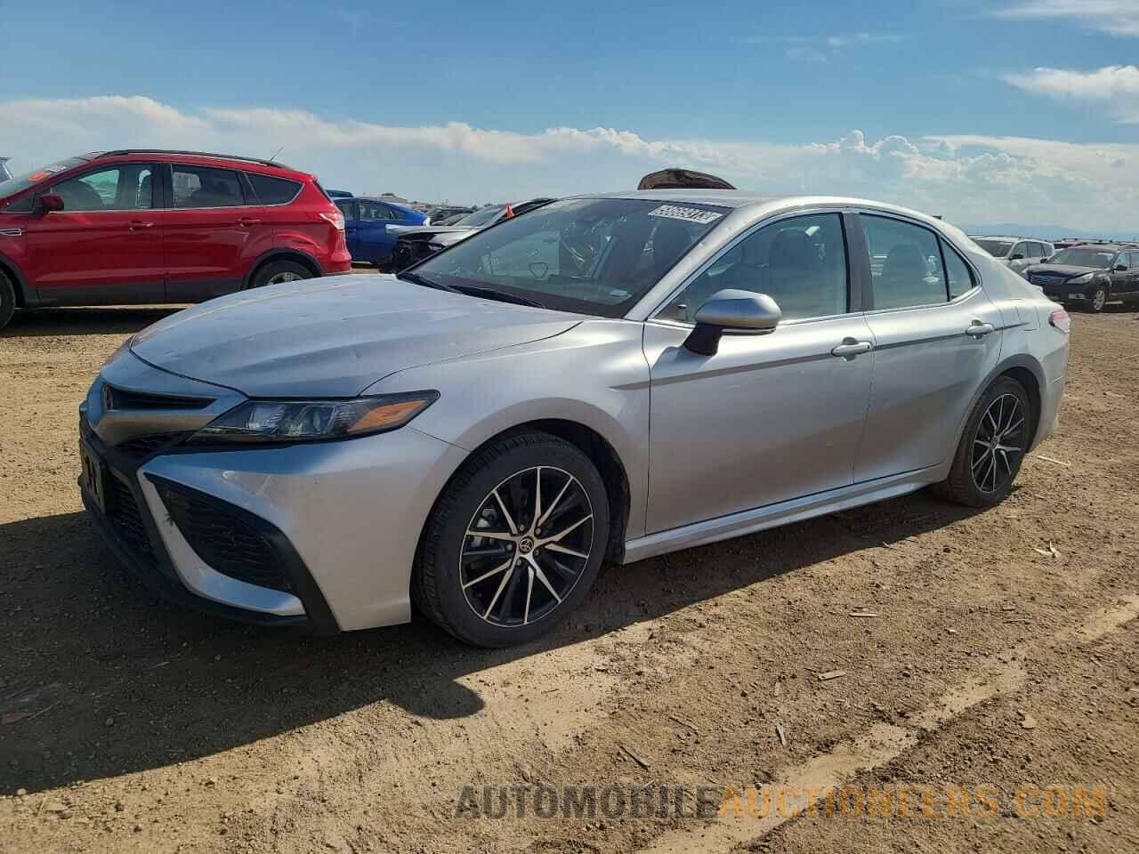 4T1G11AK4NU624283 TOYOTA CAMRY 2022