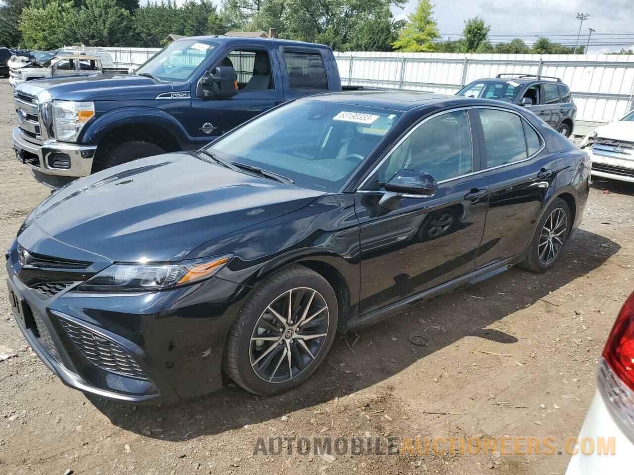 4T1G11AK4NU625580 TOYOTA CAMRY 2022