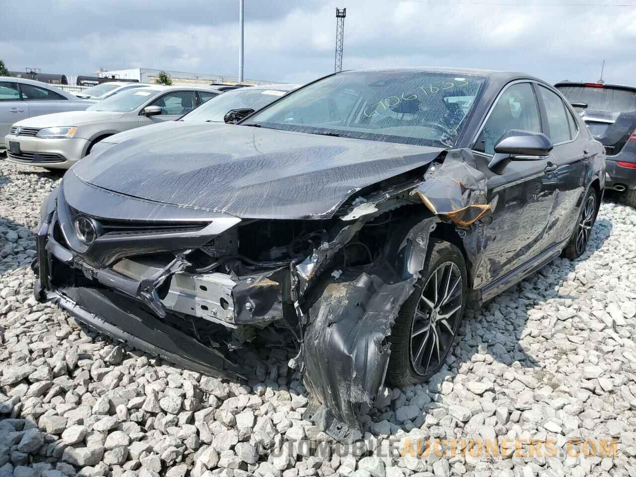 4T1G11AK4NU659633 TOYOTA CAMRY 2022