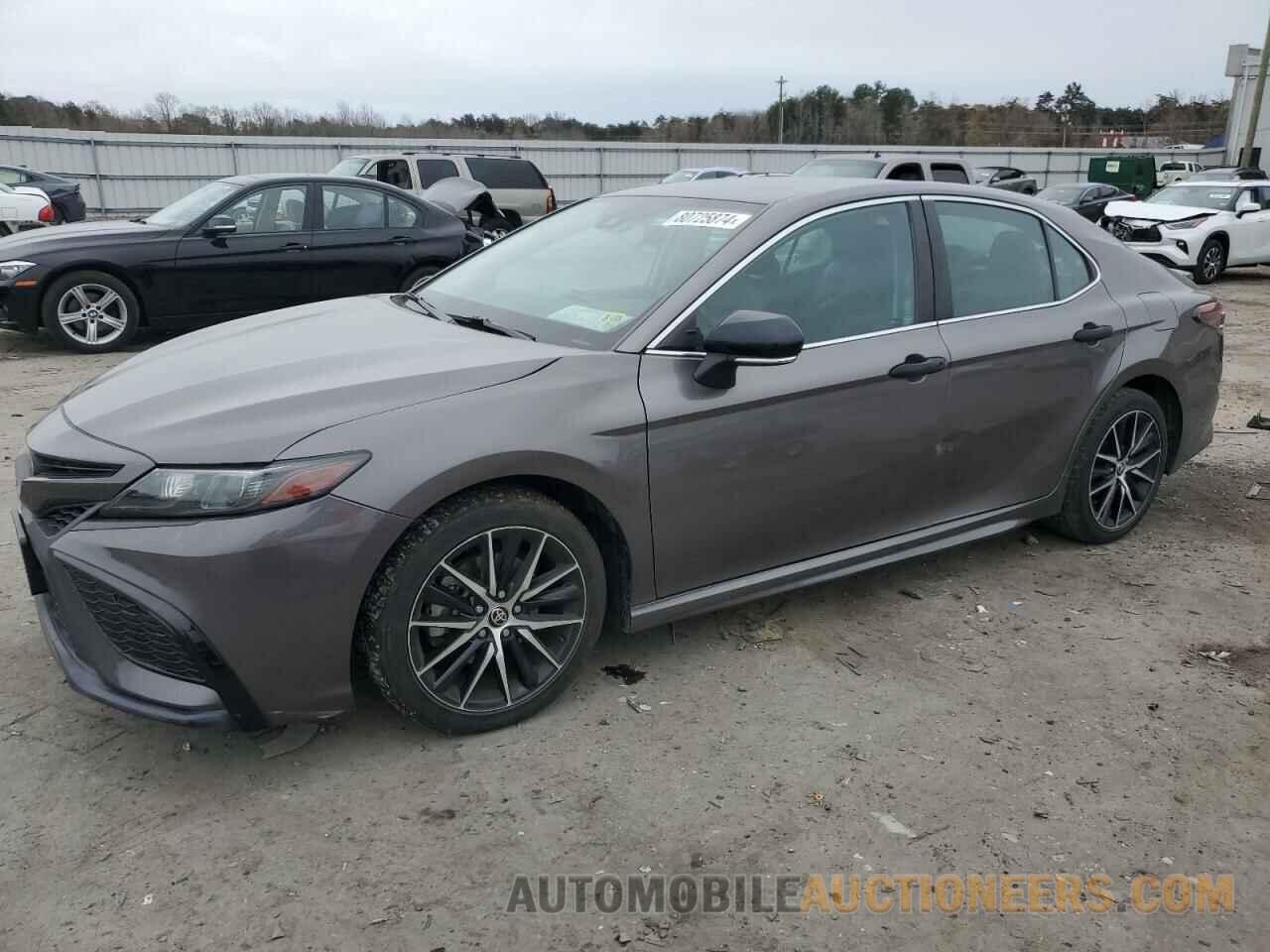 4T1G11AK4NU674164 TOYOTA CAMRY 2022