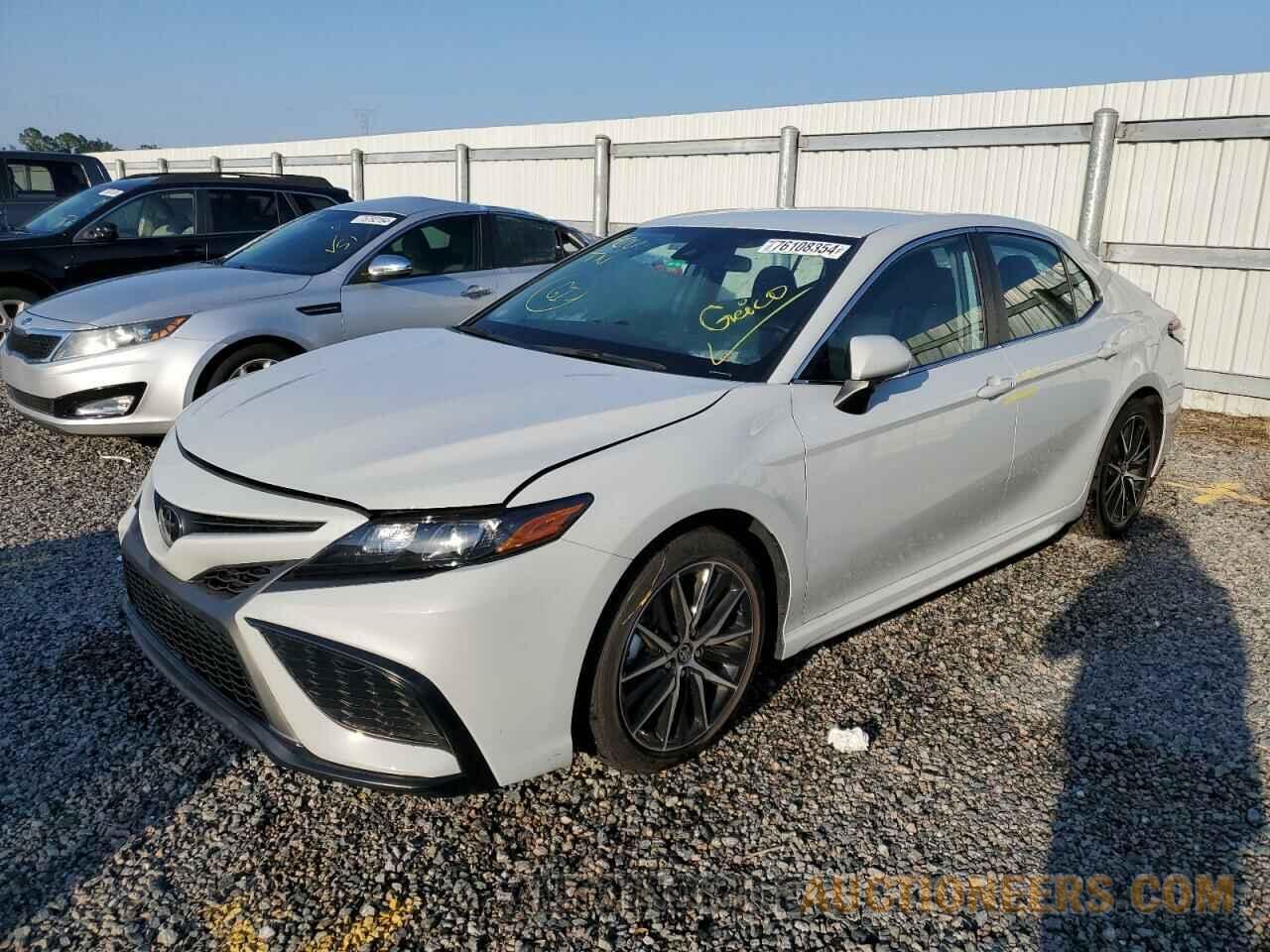 4T1G11AK4PU136776 TOYOTA CAMRY 2023