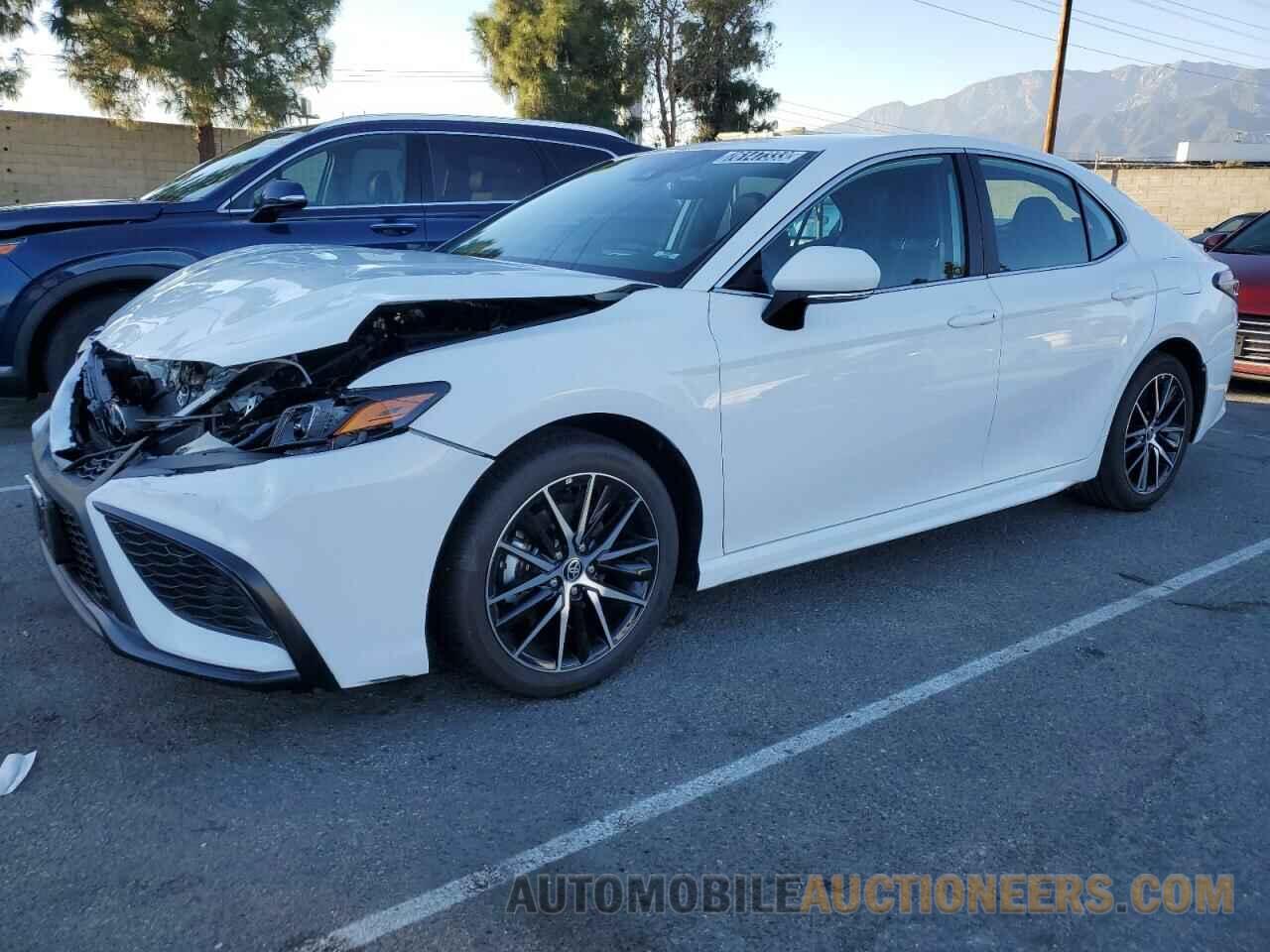 4T1G11AK4PU145929 TOYOTA CAMRY 2023